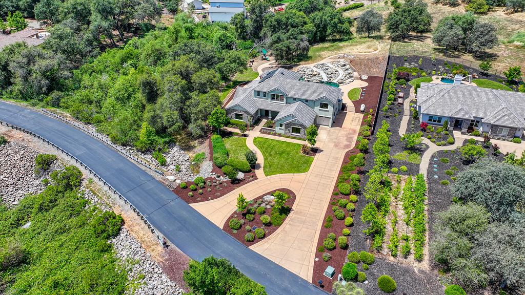 1950 Vista Cielo Drive