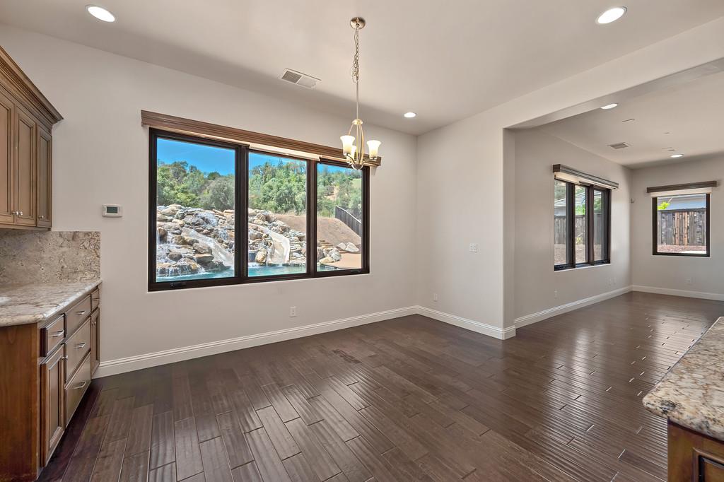 1950 Vista Cielo Drive