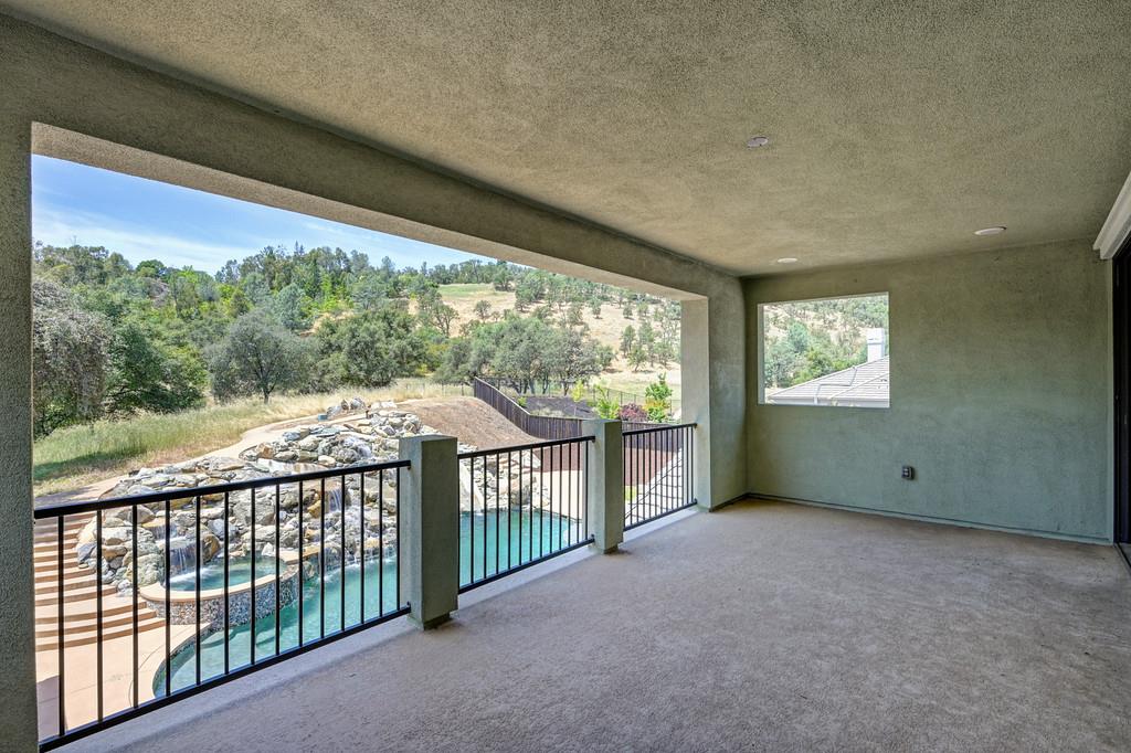 1950 Vista Cielo Drive