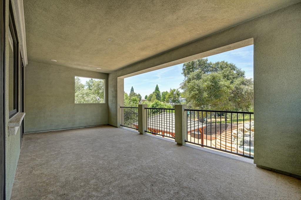 1950 Vista Cielo Drive