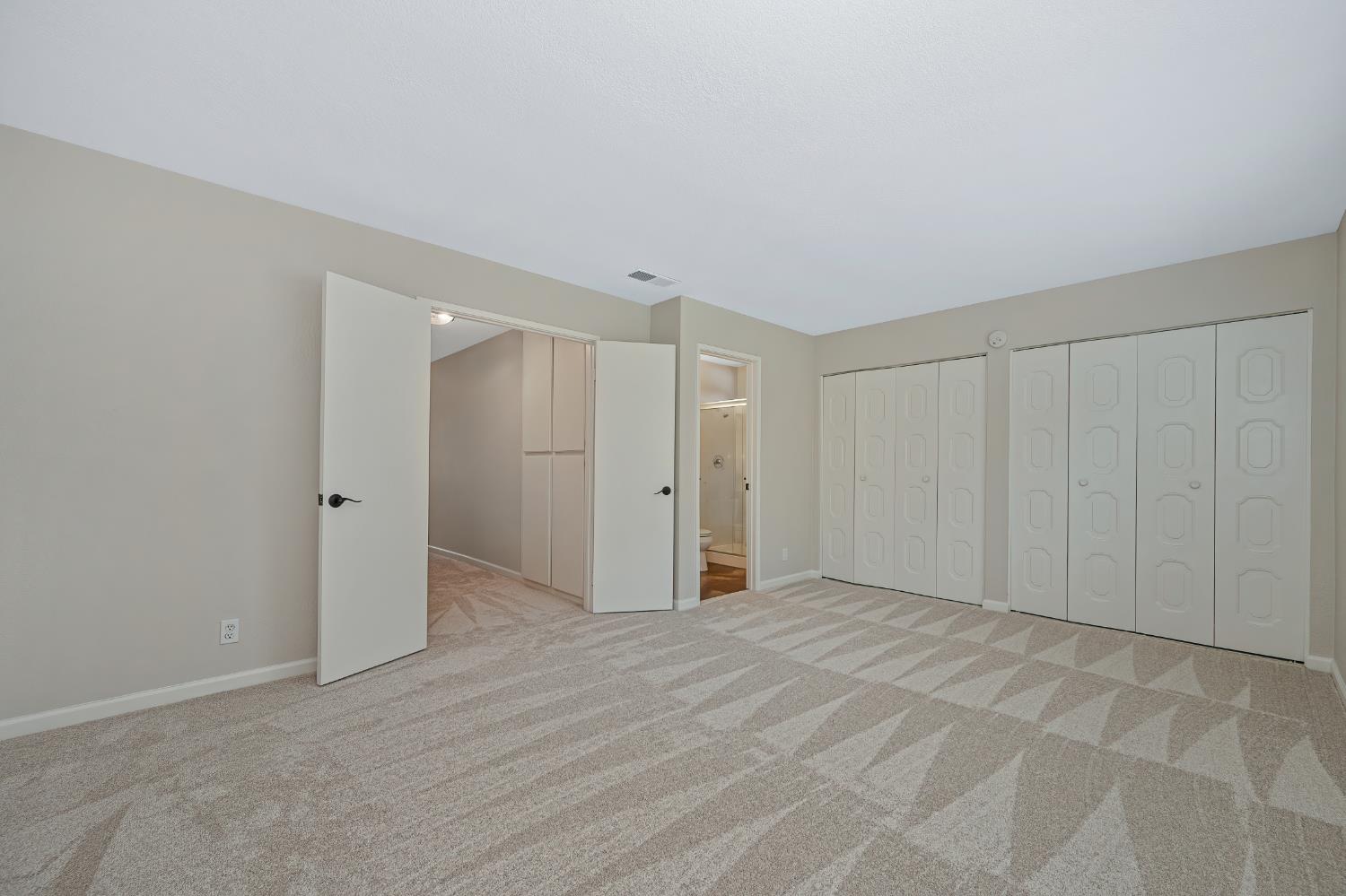 8192 Bonnie Oak Way