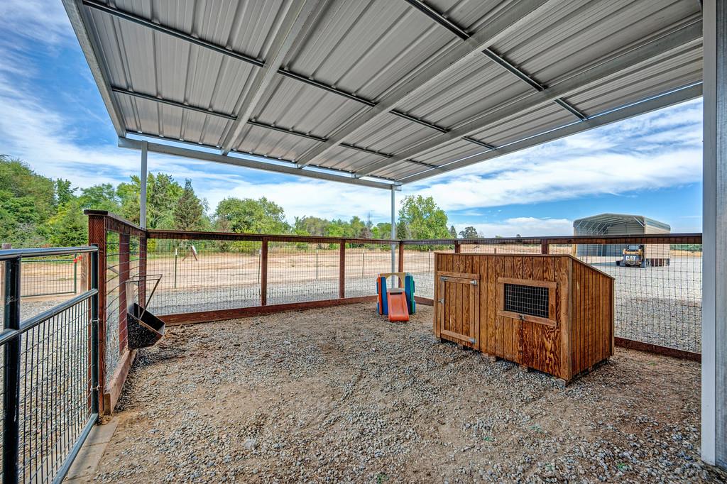 8361 Eva Lane