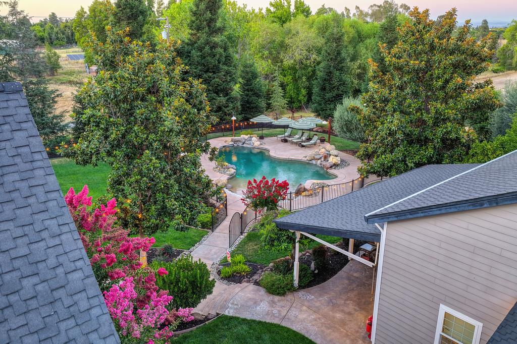 8361 Eva Lane