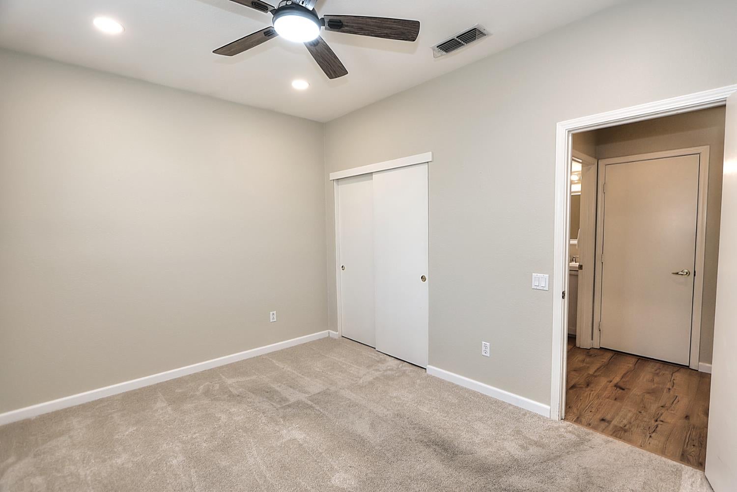 320 Cloverfield Court