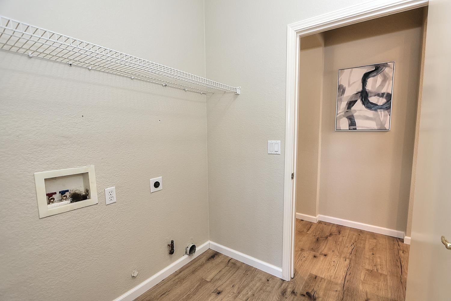 320 Cloverfield Court