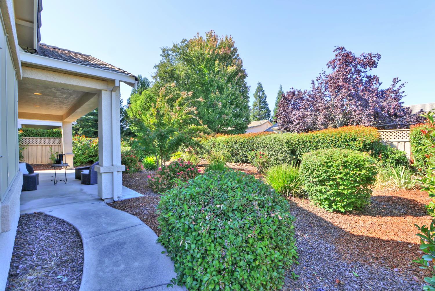 320 Cloverfield Court