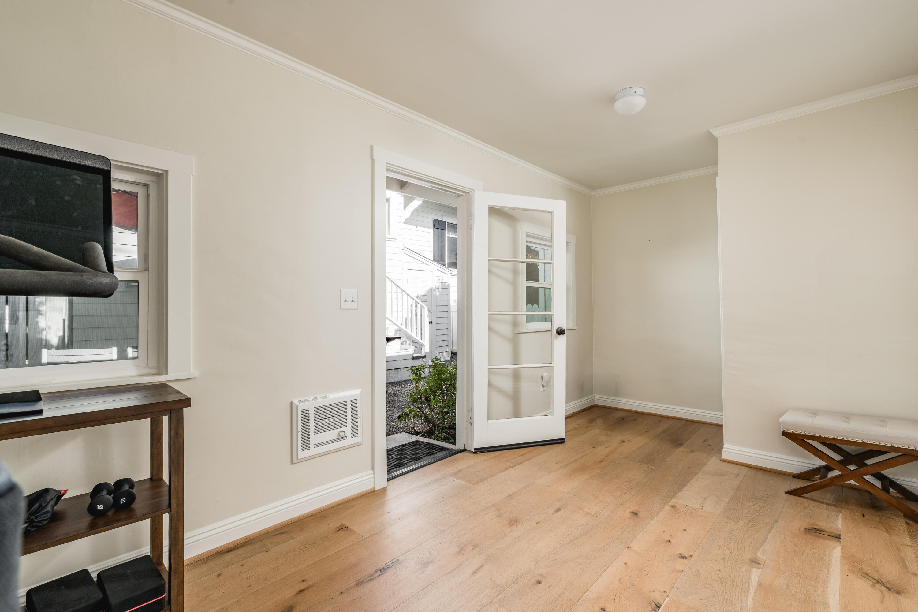 428 Corona Del Mar