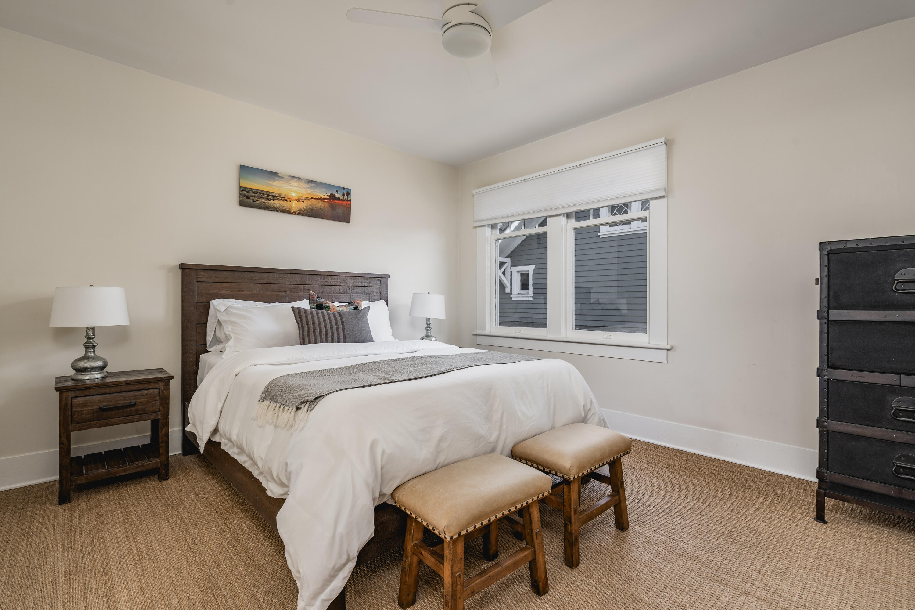 428 Corona Del Mar
