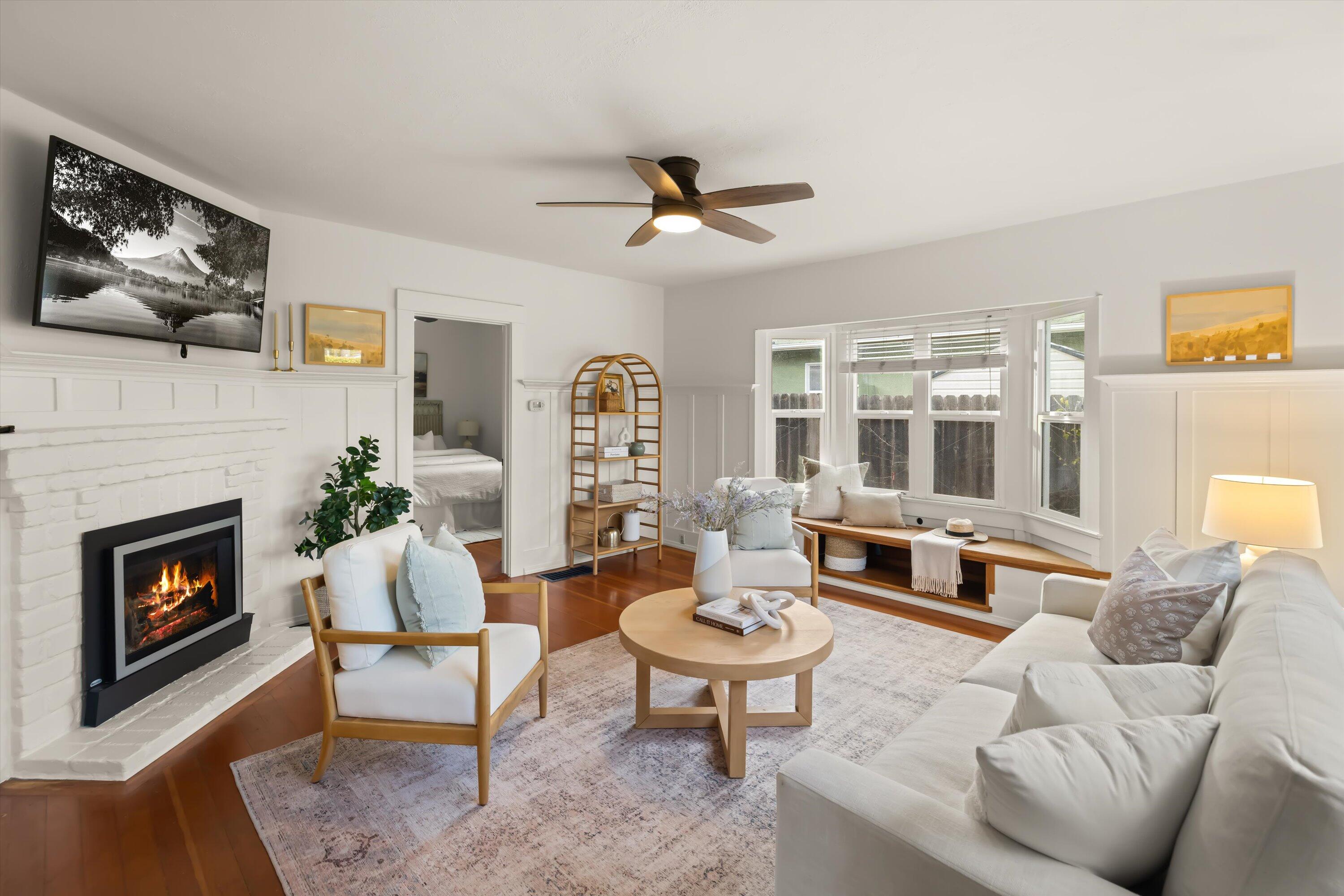 1407 Gillespie Street