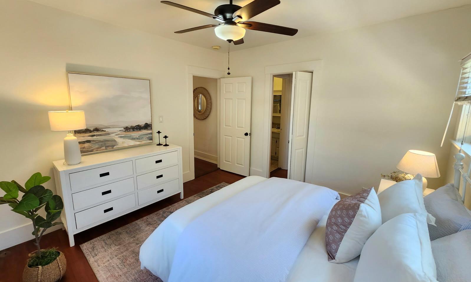 1407 Gillespie Street