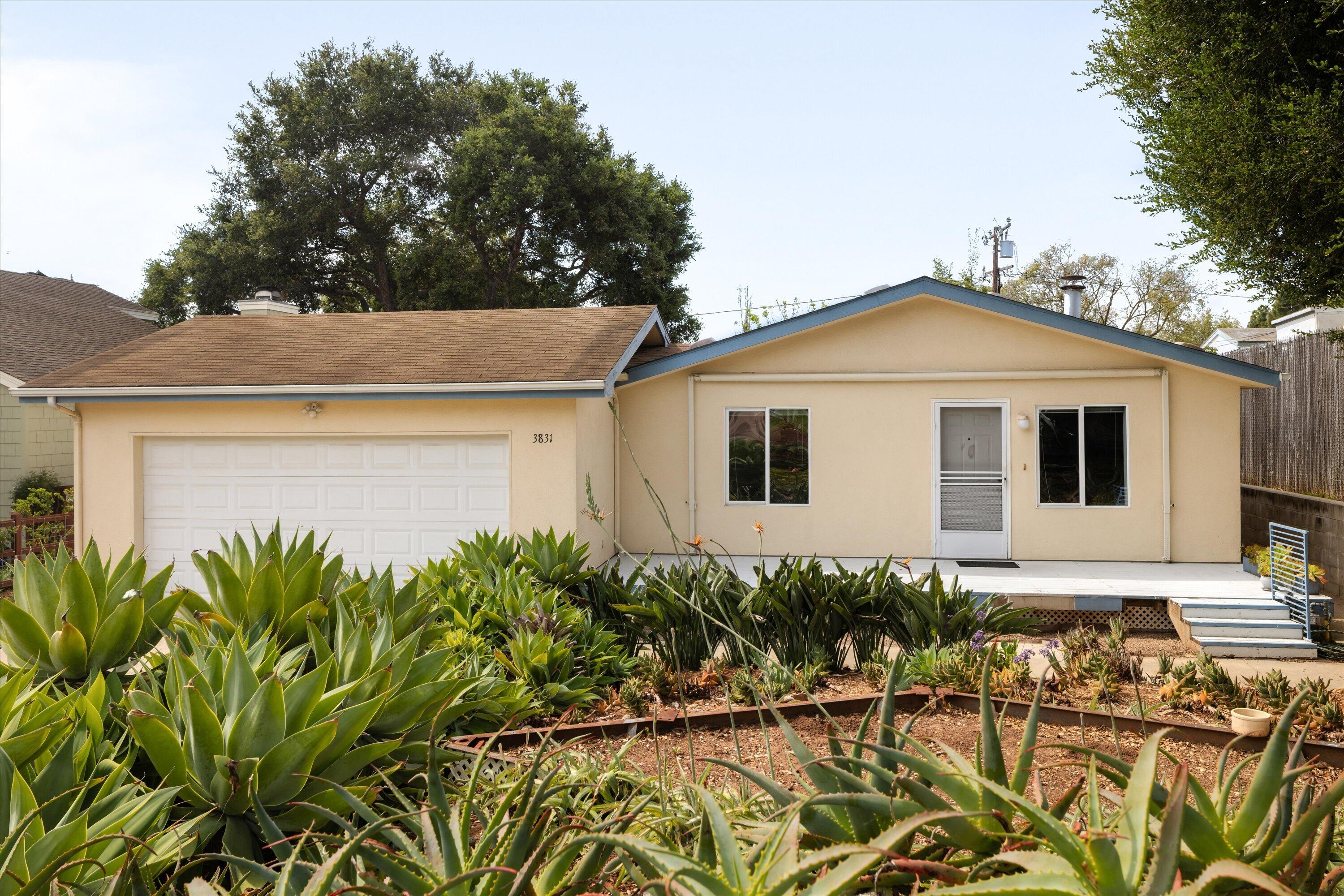 3831 Crescent Drive