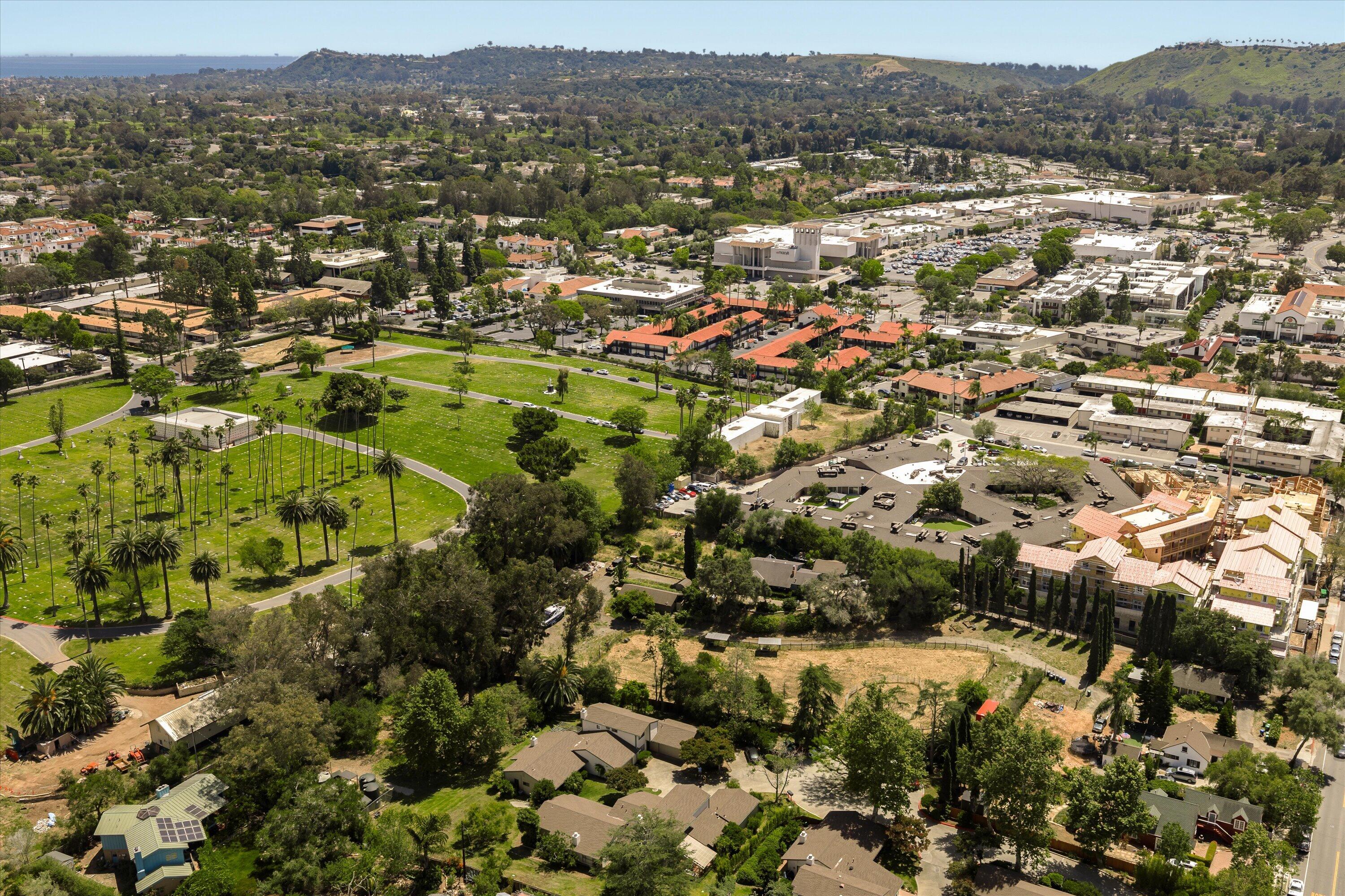 276 N La Cumbre Road