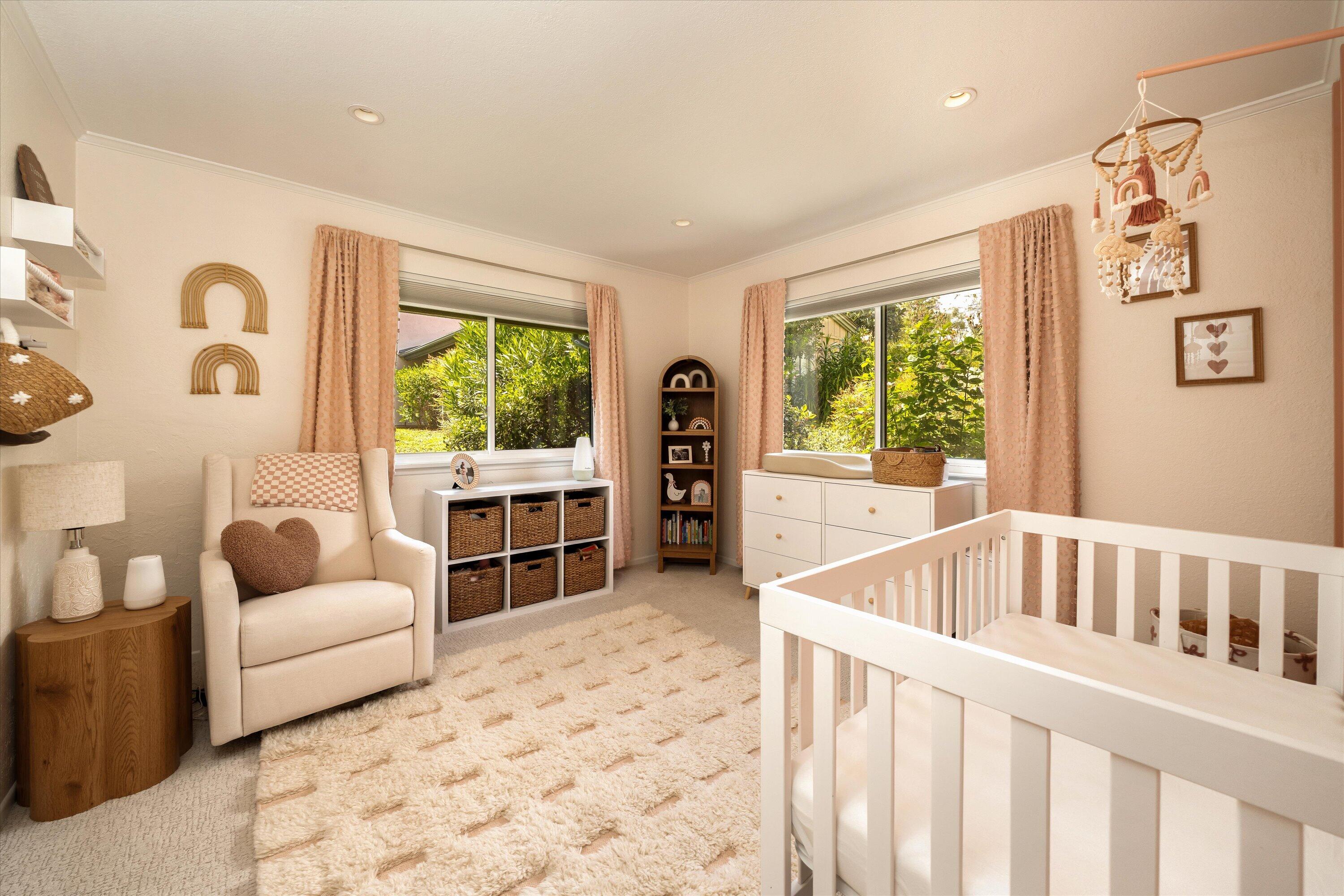 276 N La Cumbre Road