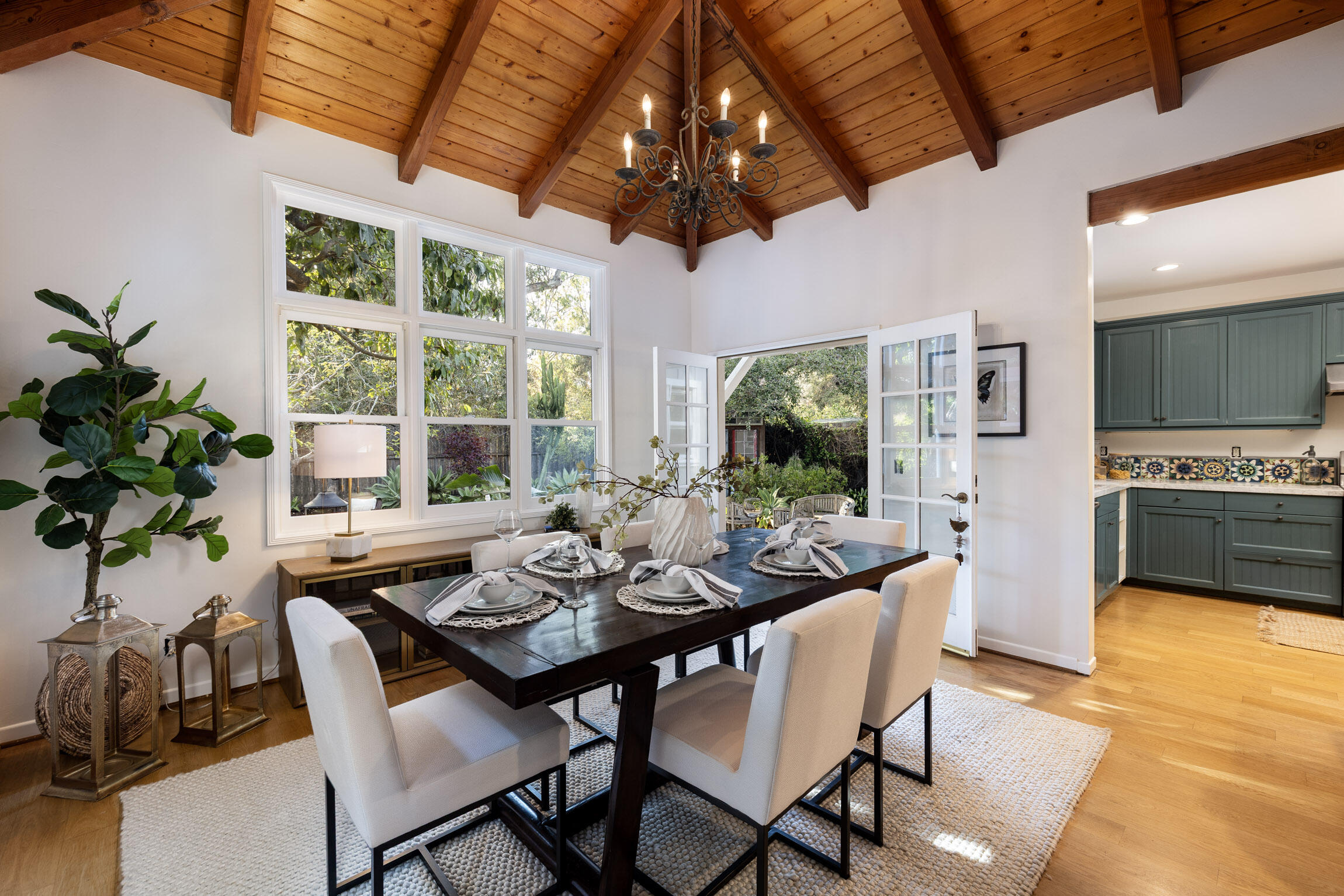 411 Lemon Grove Lane