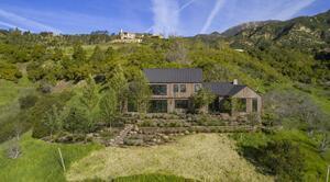 998 W Mountain Drive
