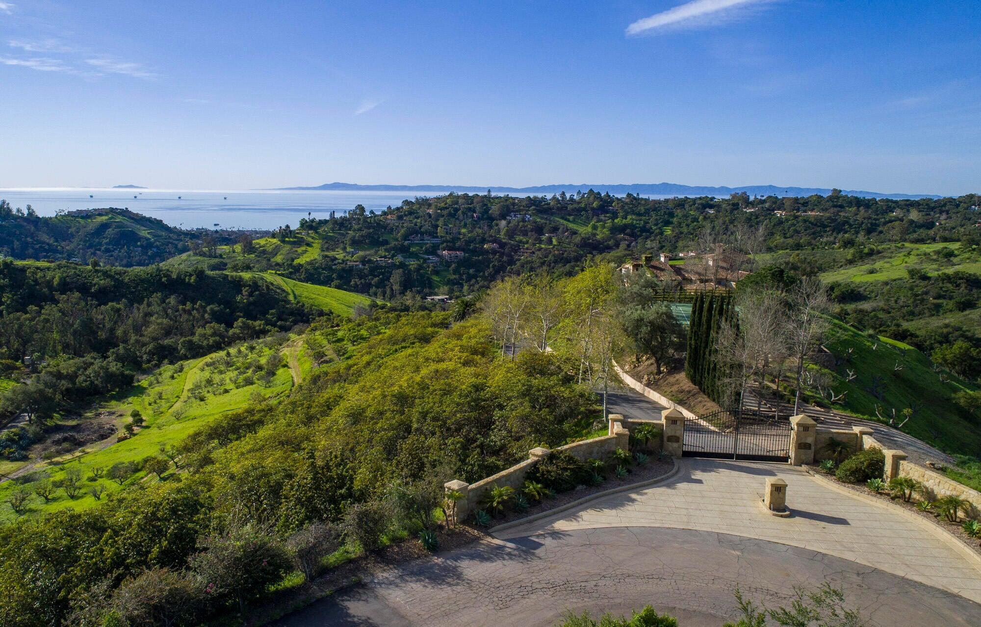 998 W Mountain Drive
