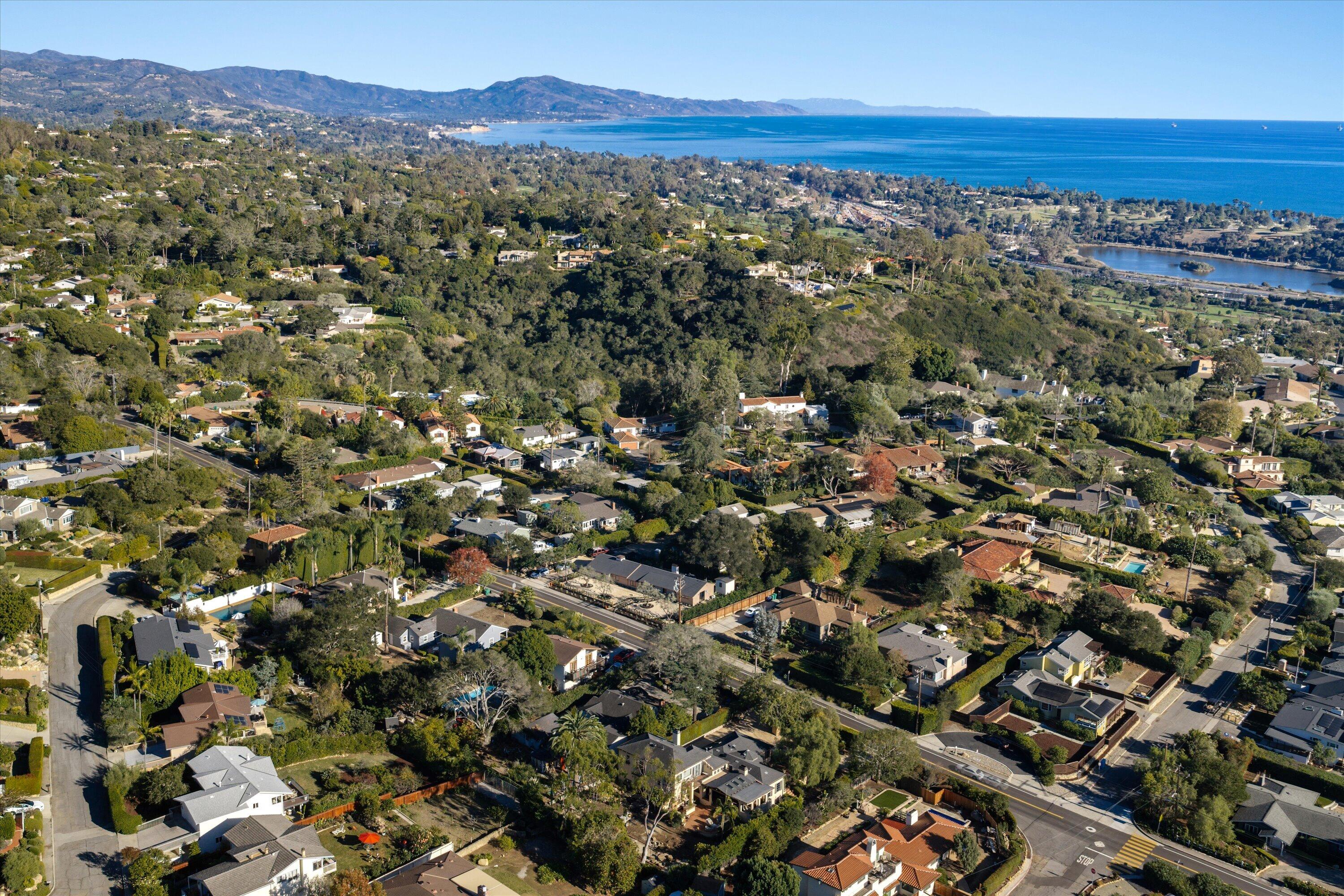 1835 Overlook Lane