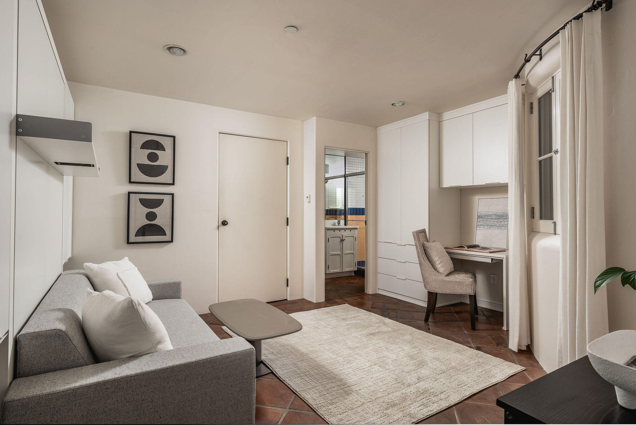 12 W Gutierrez Street