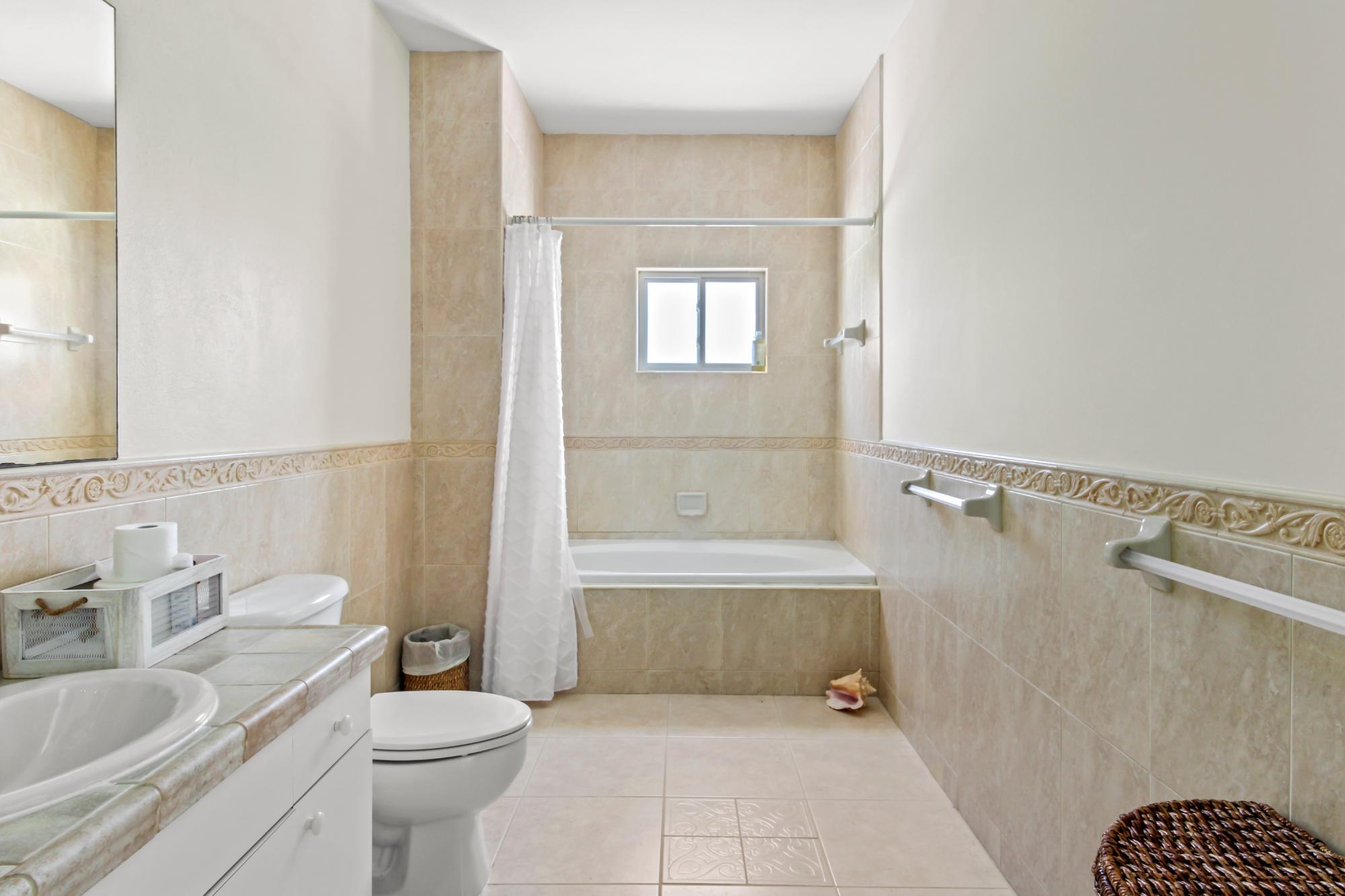 ROYALL BEACH ESTATES Unit: 26