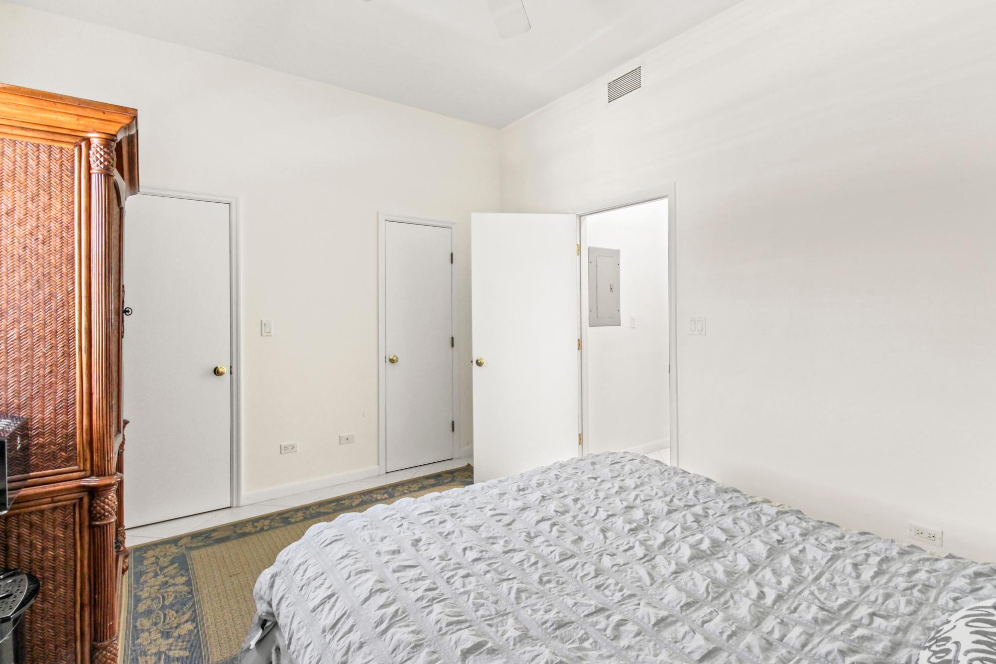 ROYALL BEACH ESTATES Unit: 26