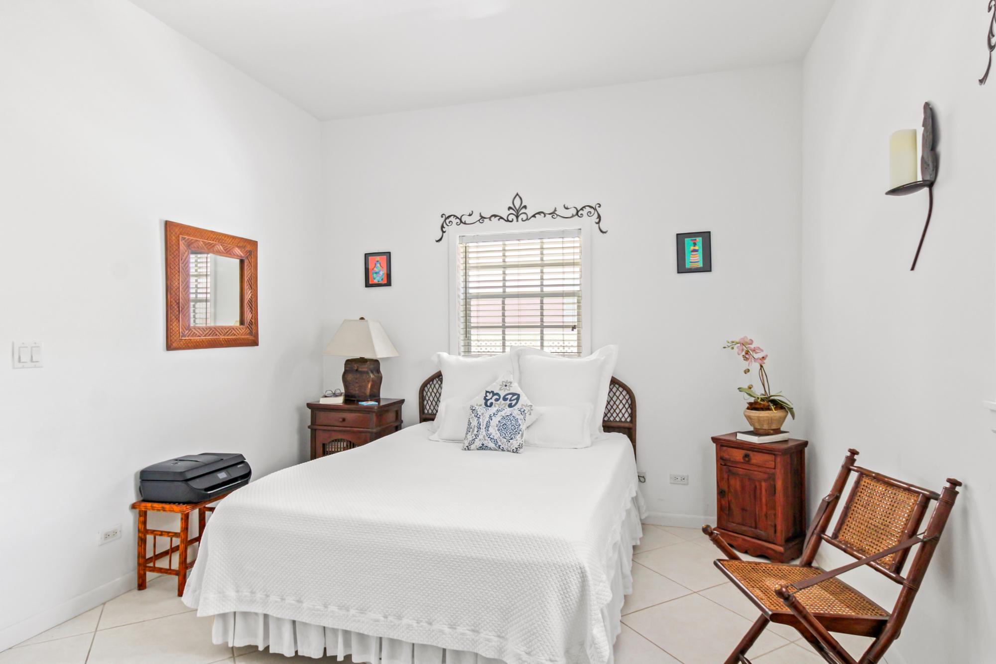 ROYALL BEACH ESTATES Unit: 9