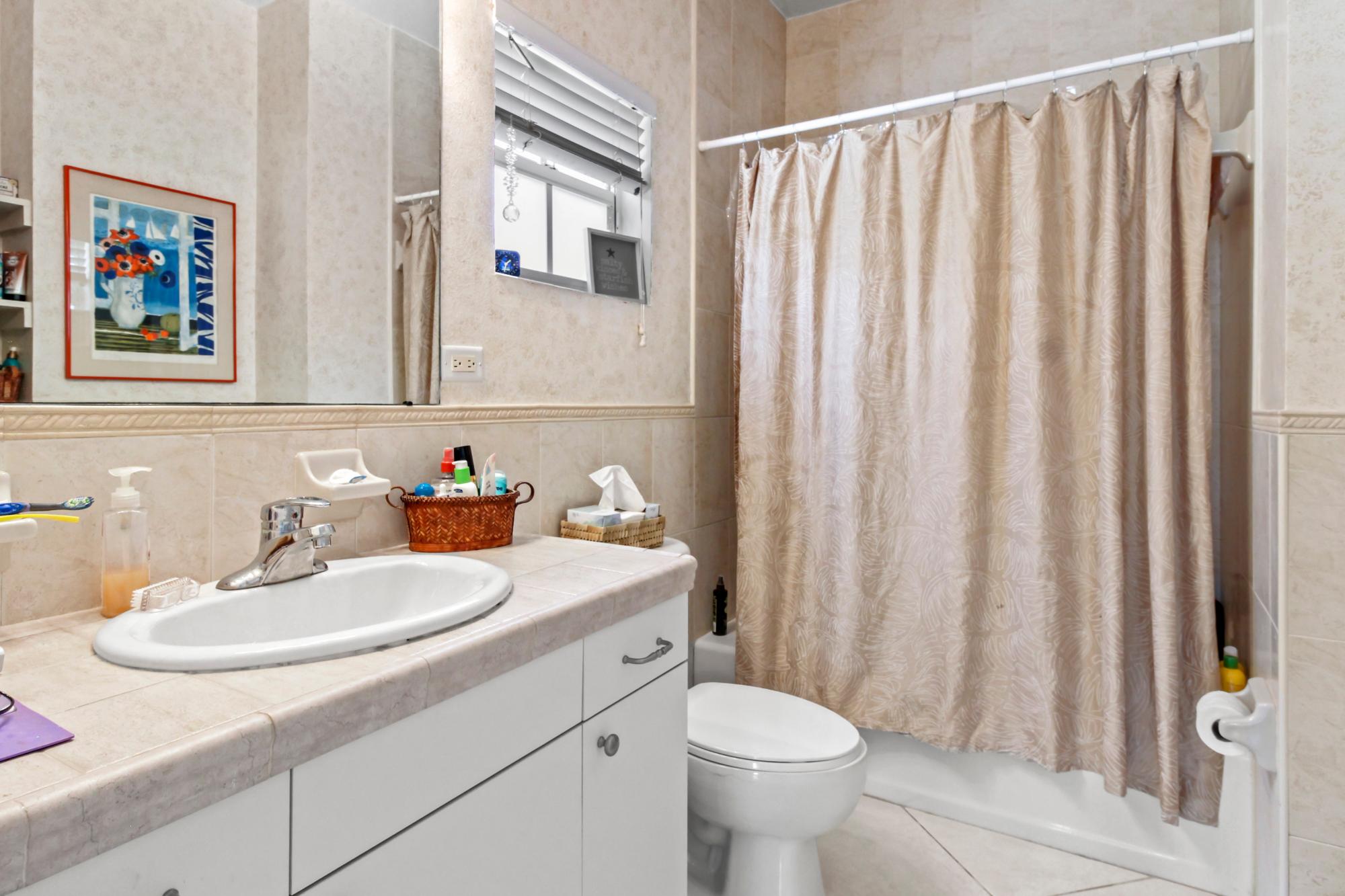 ROYALL BEACH ESTATES Unit: 9