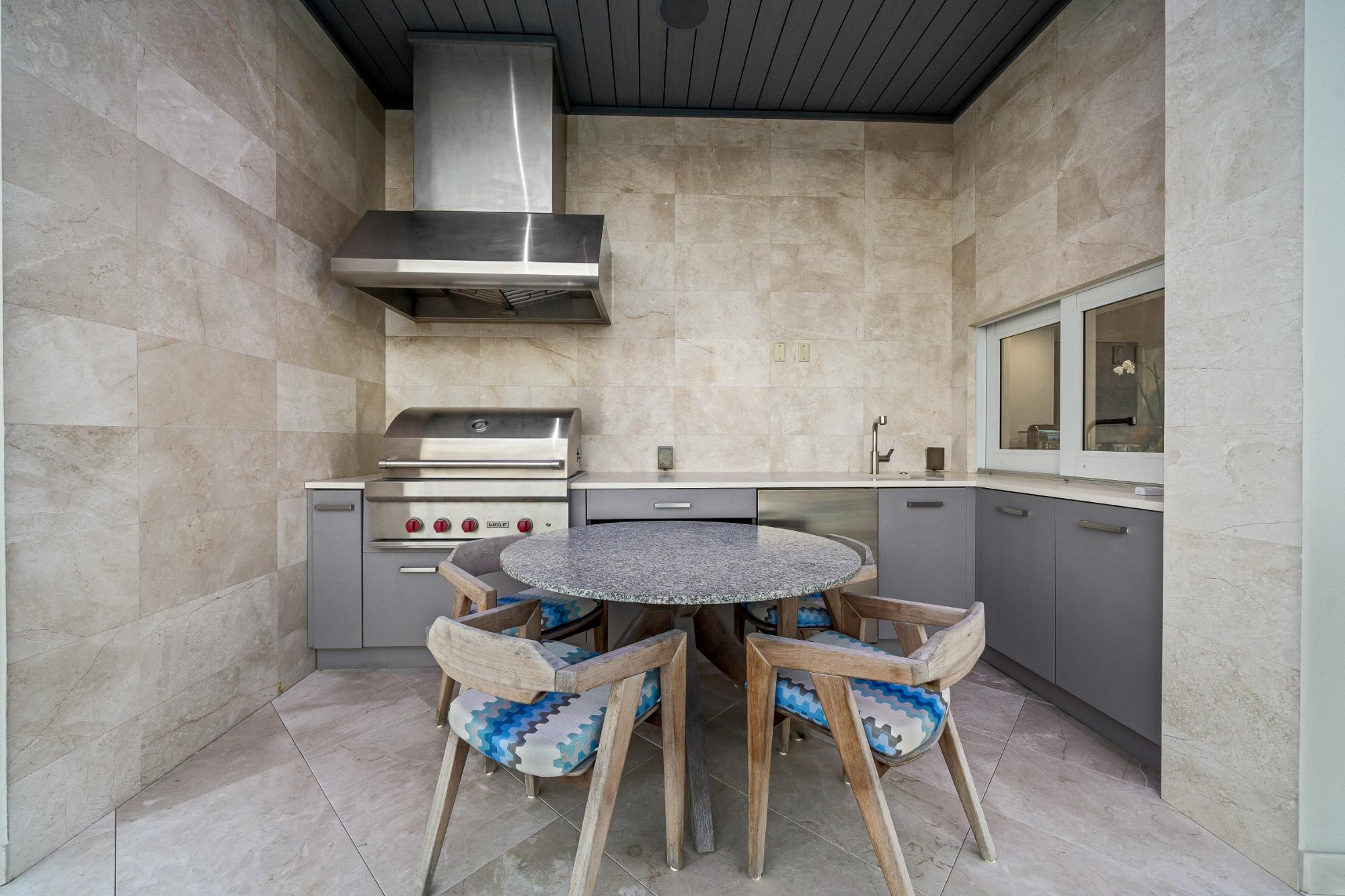 ALBANY Unit: Orchid 6