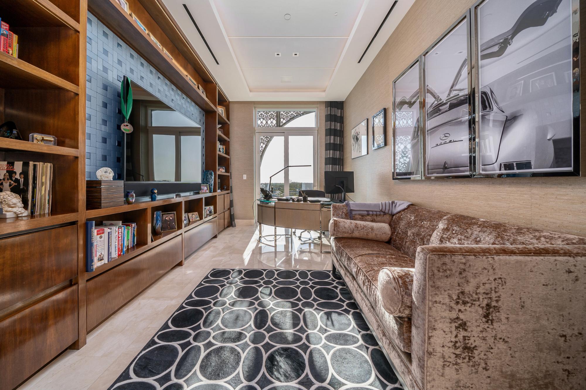 ALBANY Unit: Orchid 6