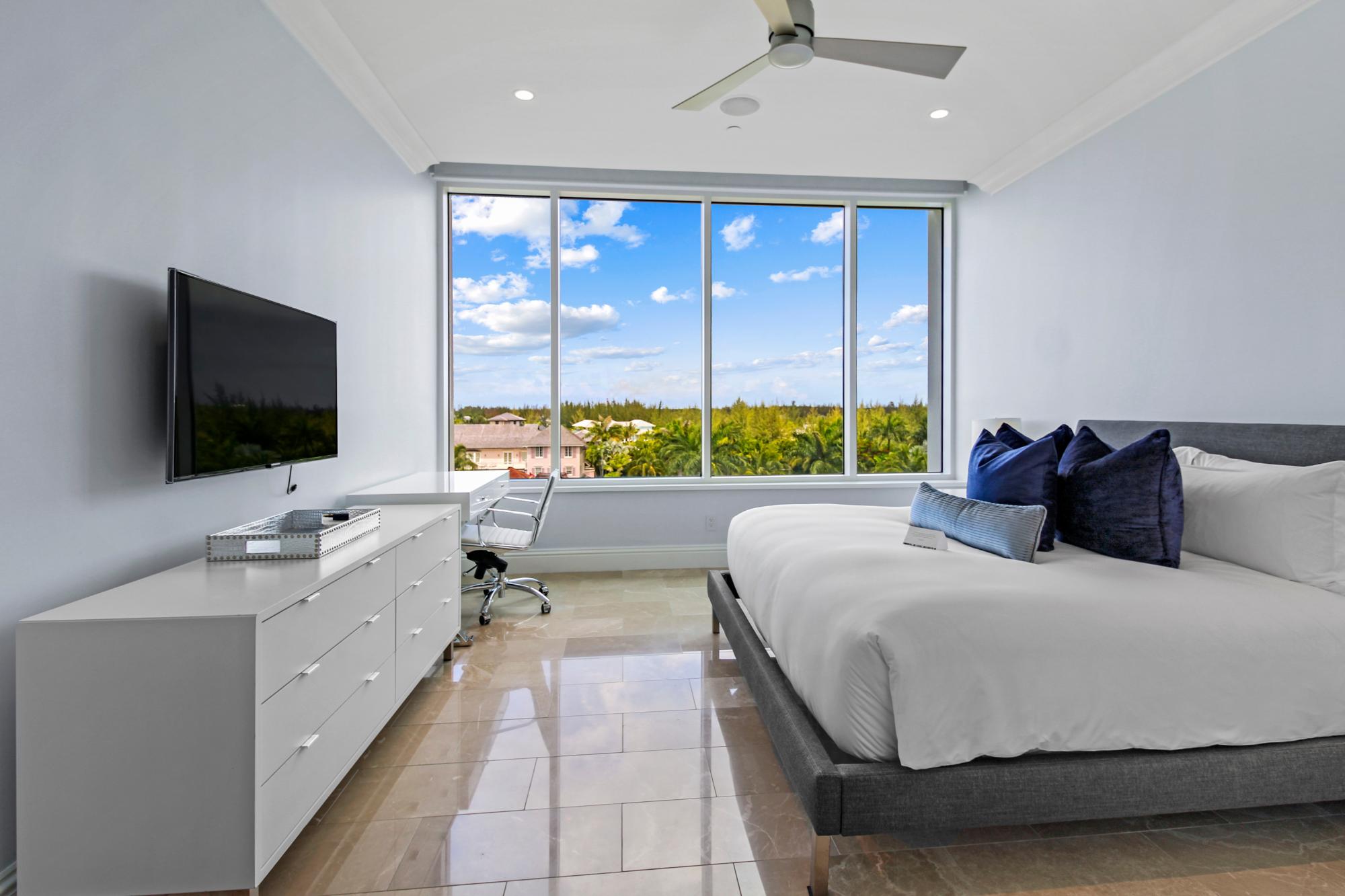 ALBANY Unit: Charles 4A