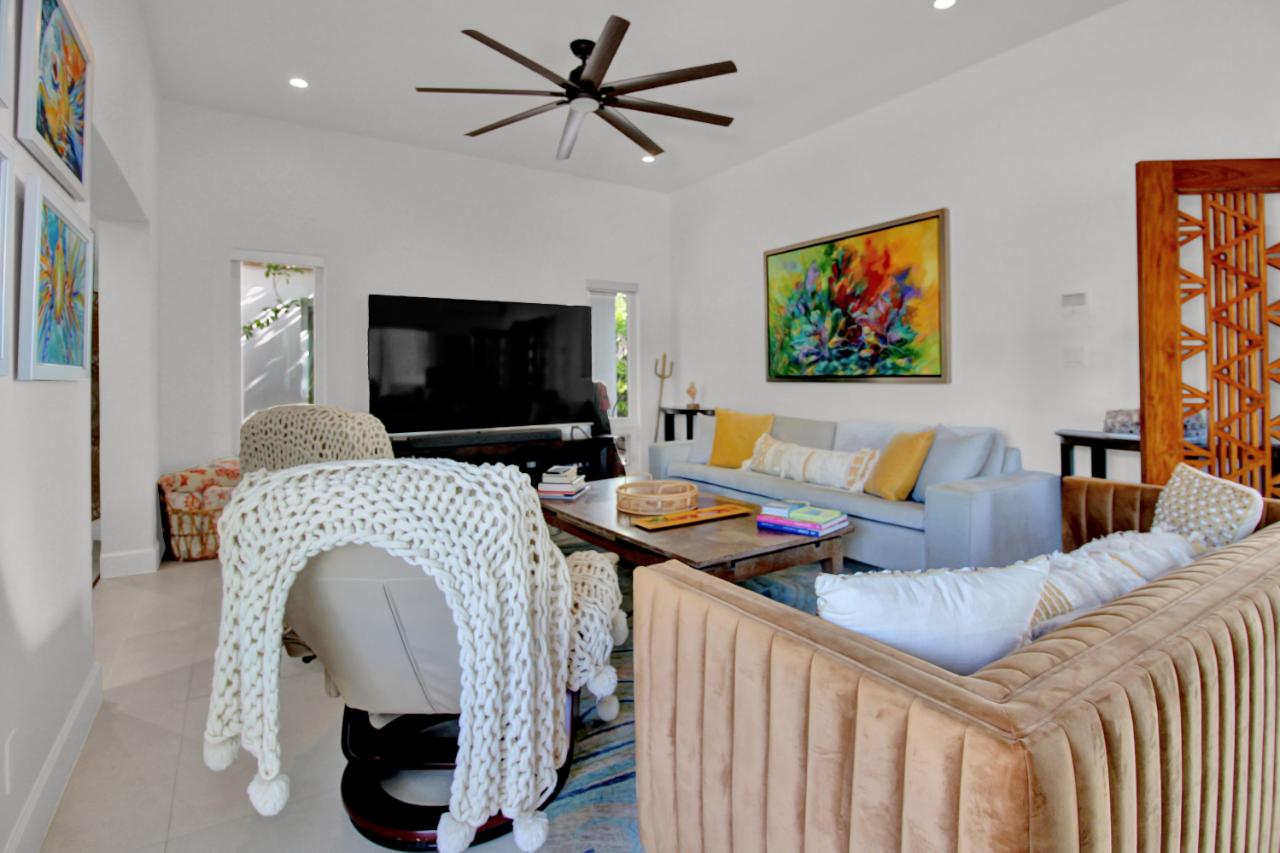 13B OCEAN DRIVE Unit: VERANERA