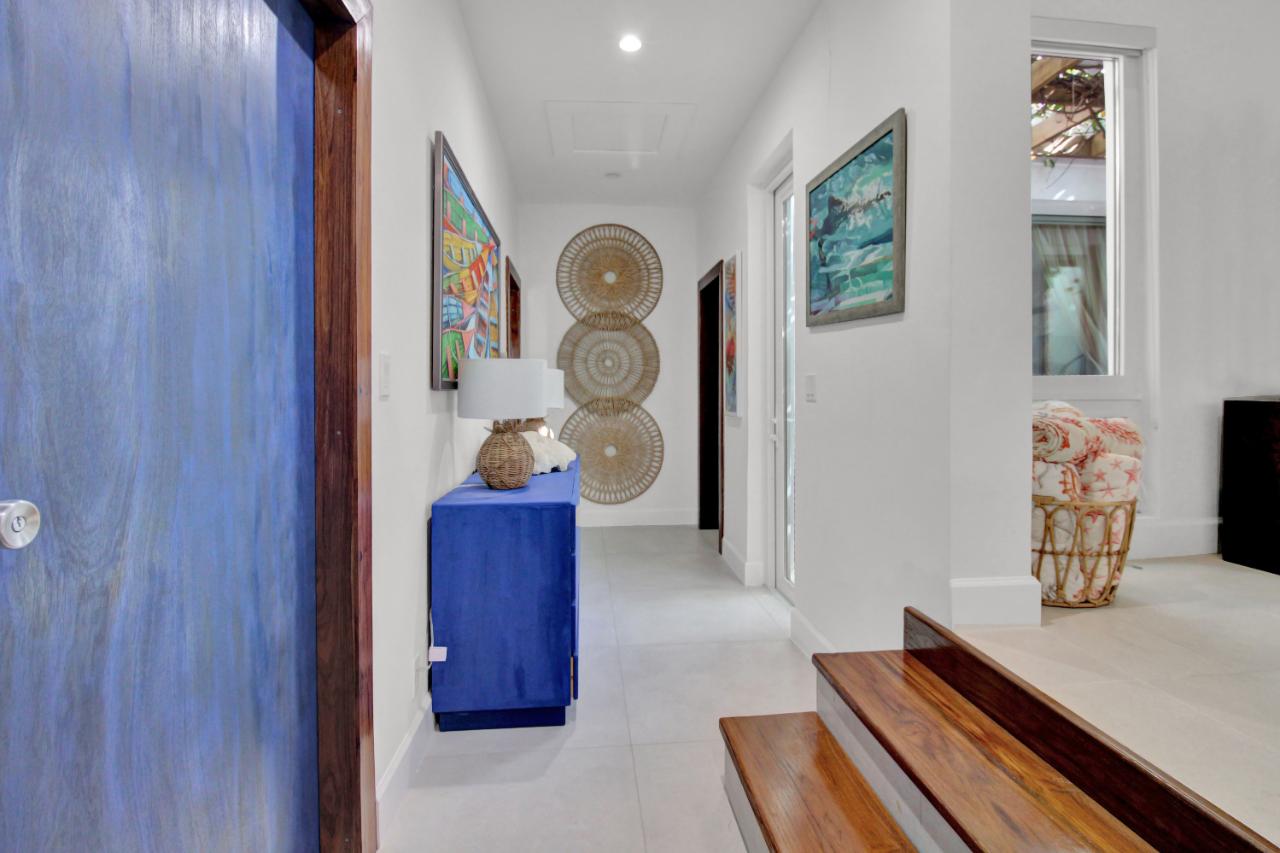 13B OCEAN DRIVE Unit: VERANERA