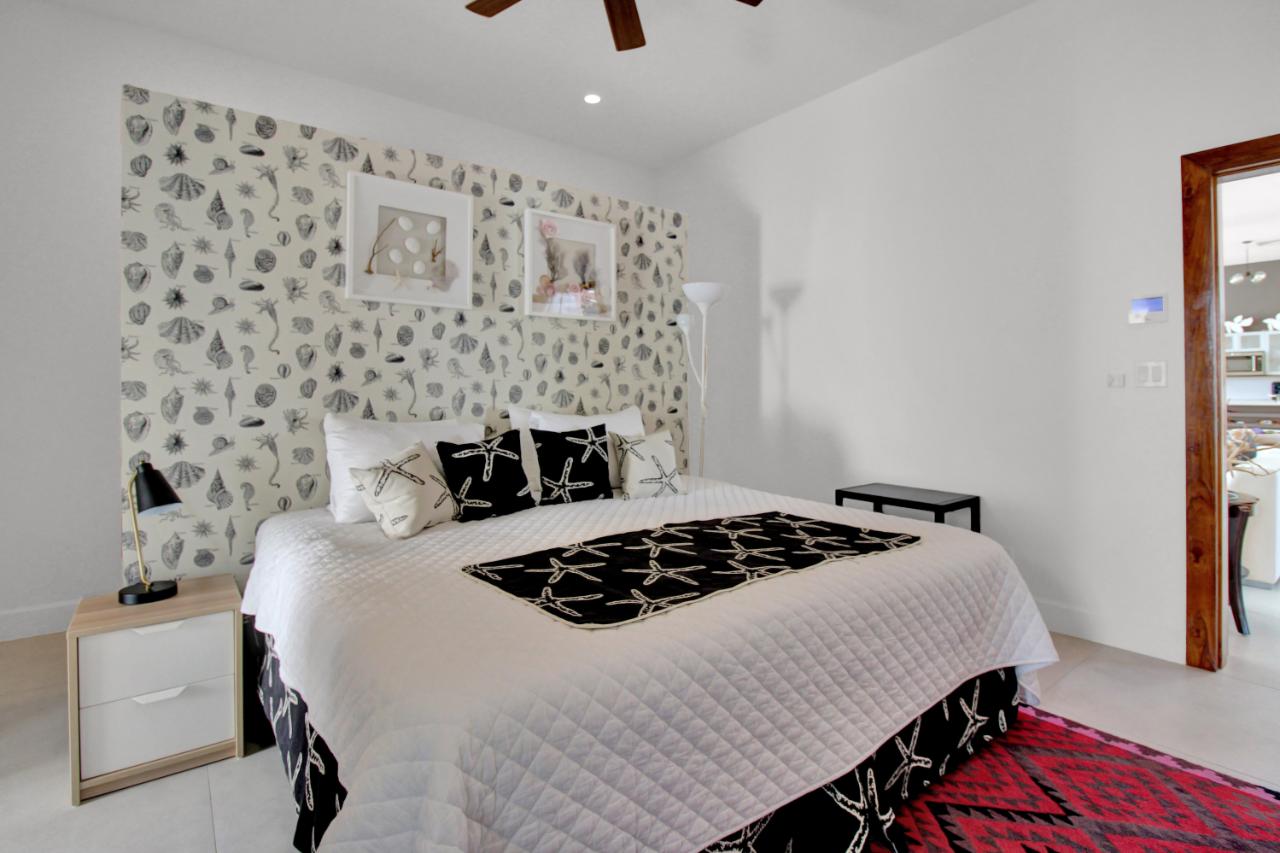 13B OCEAN DRIVE Unit: VERANERA