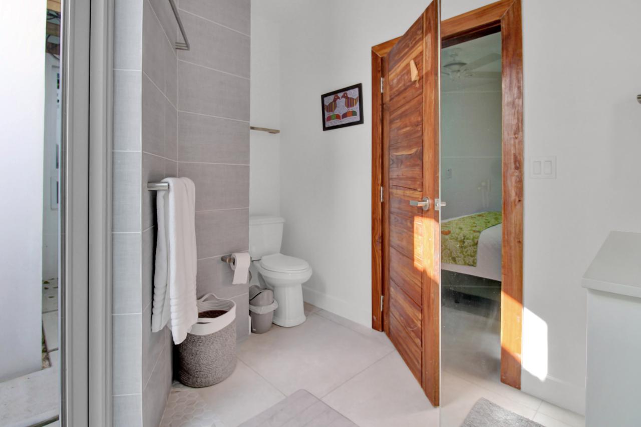 13B OCEAN DRIVE Unit: VERANERA