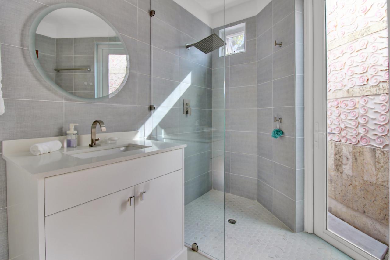 13B OCEAN DRIVE Unit: VERANERA