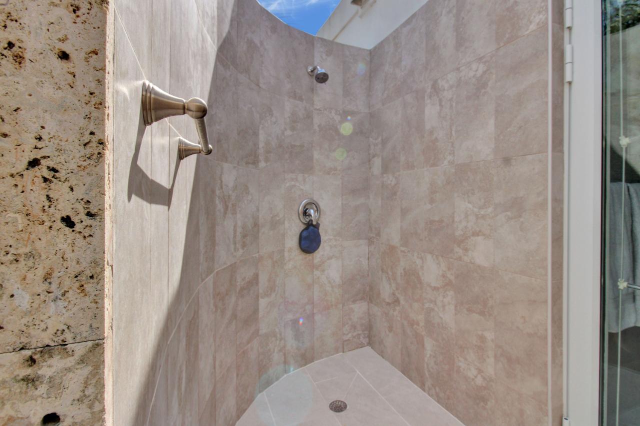 13B OCEAN DRIVE Unit: VERANERA