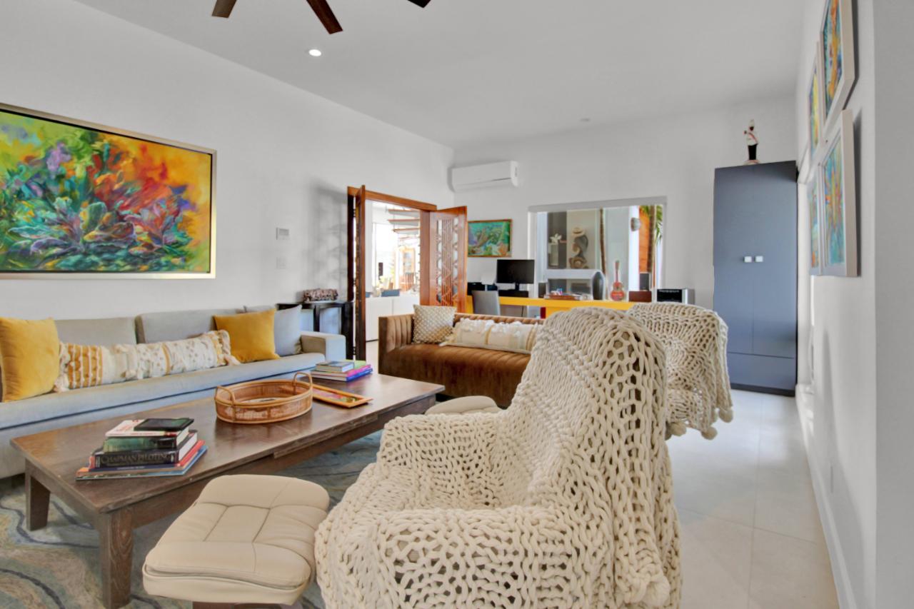 13B OCEAN DRIVE Unit: VERANERA