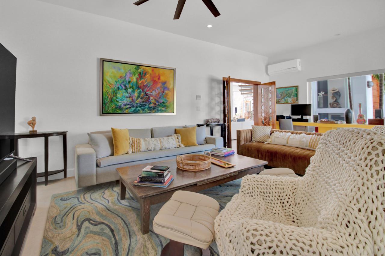 13B OCEAN DRIVE Unit: VERANERA