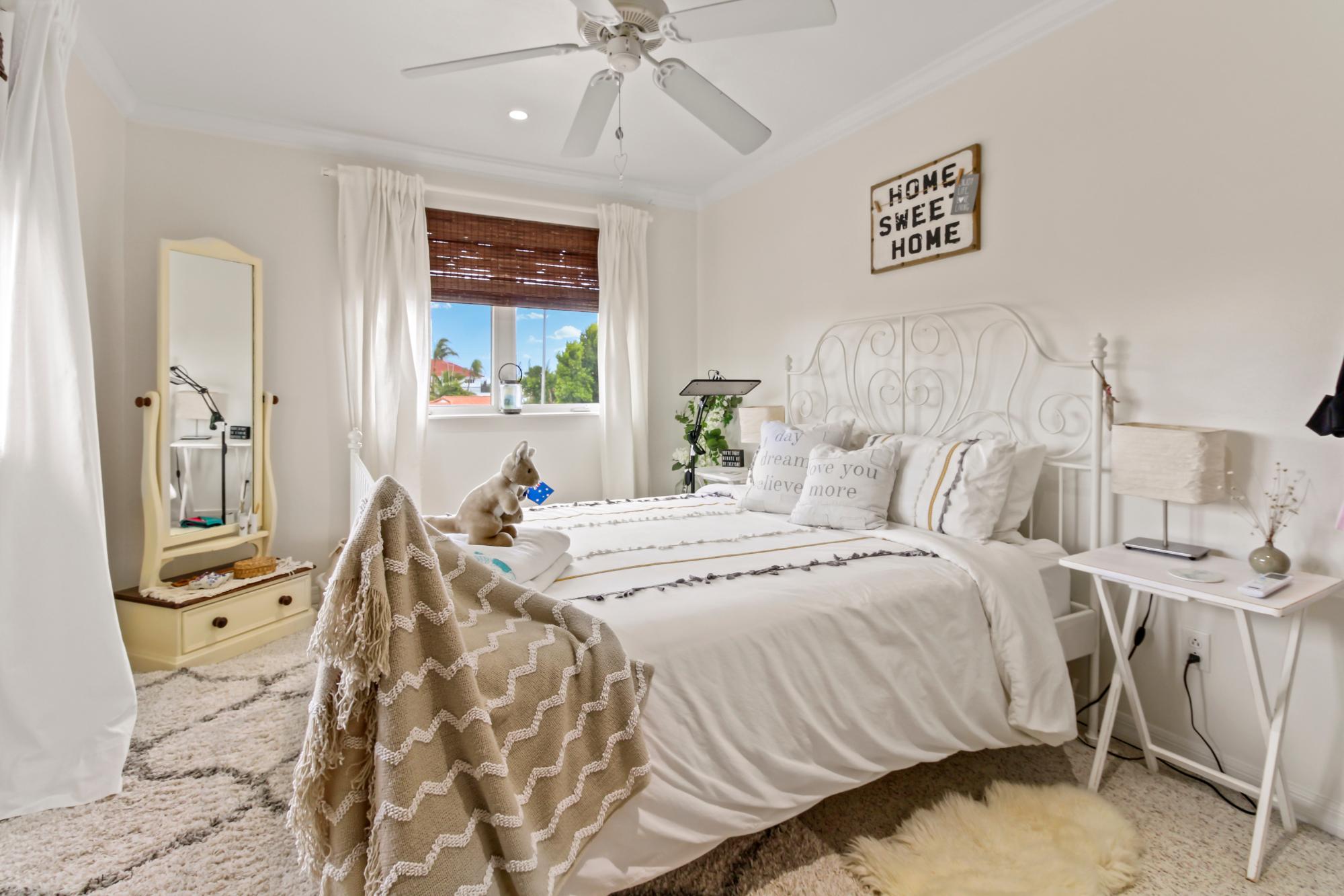 AMBER CLOSE EAST Unit: 278