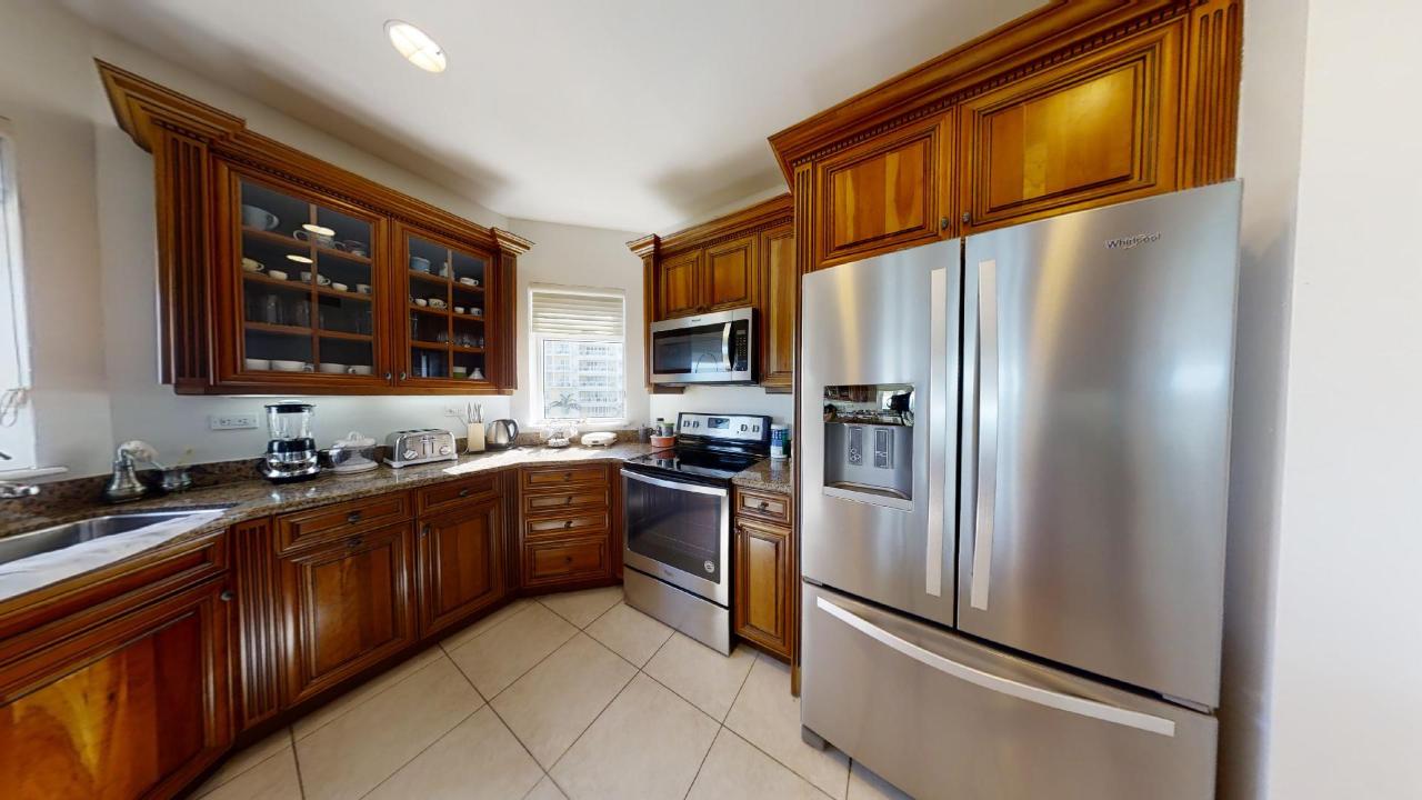 CABLE BEACH Unit: E406