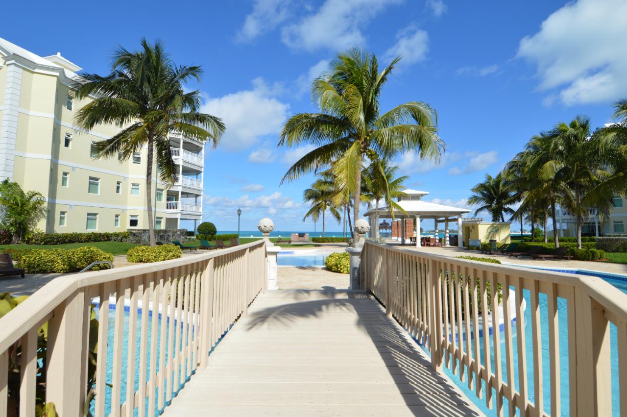 CABLE BEACH Unit: E406