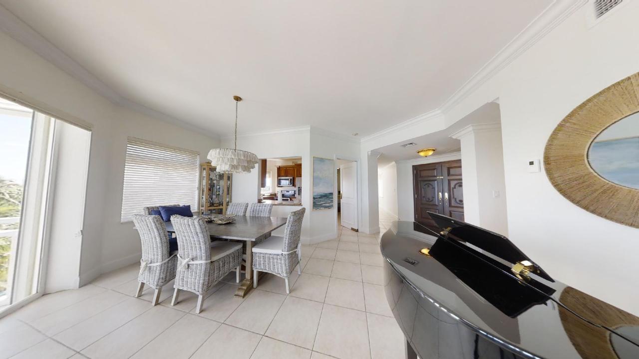 CABLE BEACH Unit: E406