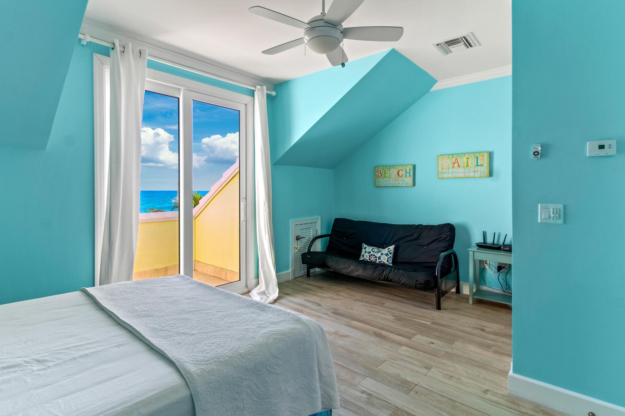 PALM CAY Unit: 604