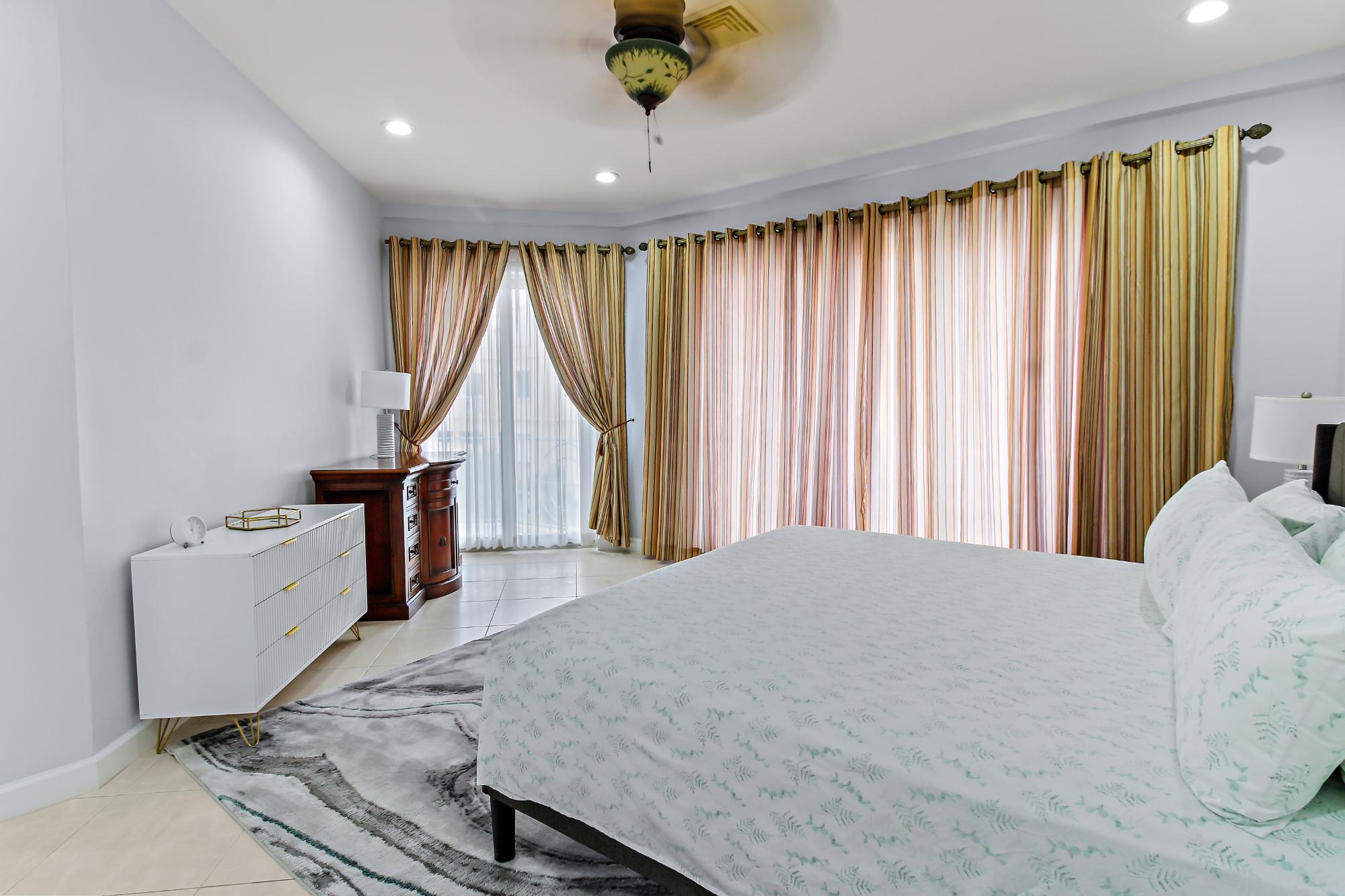 LOVE BEACH WALK Unit: 5