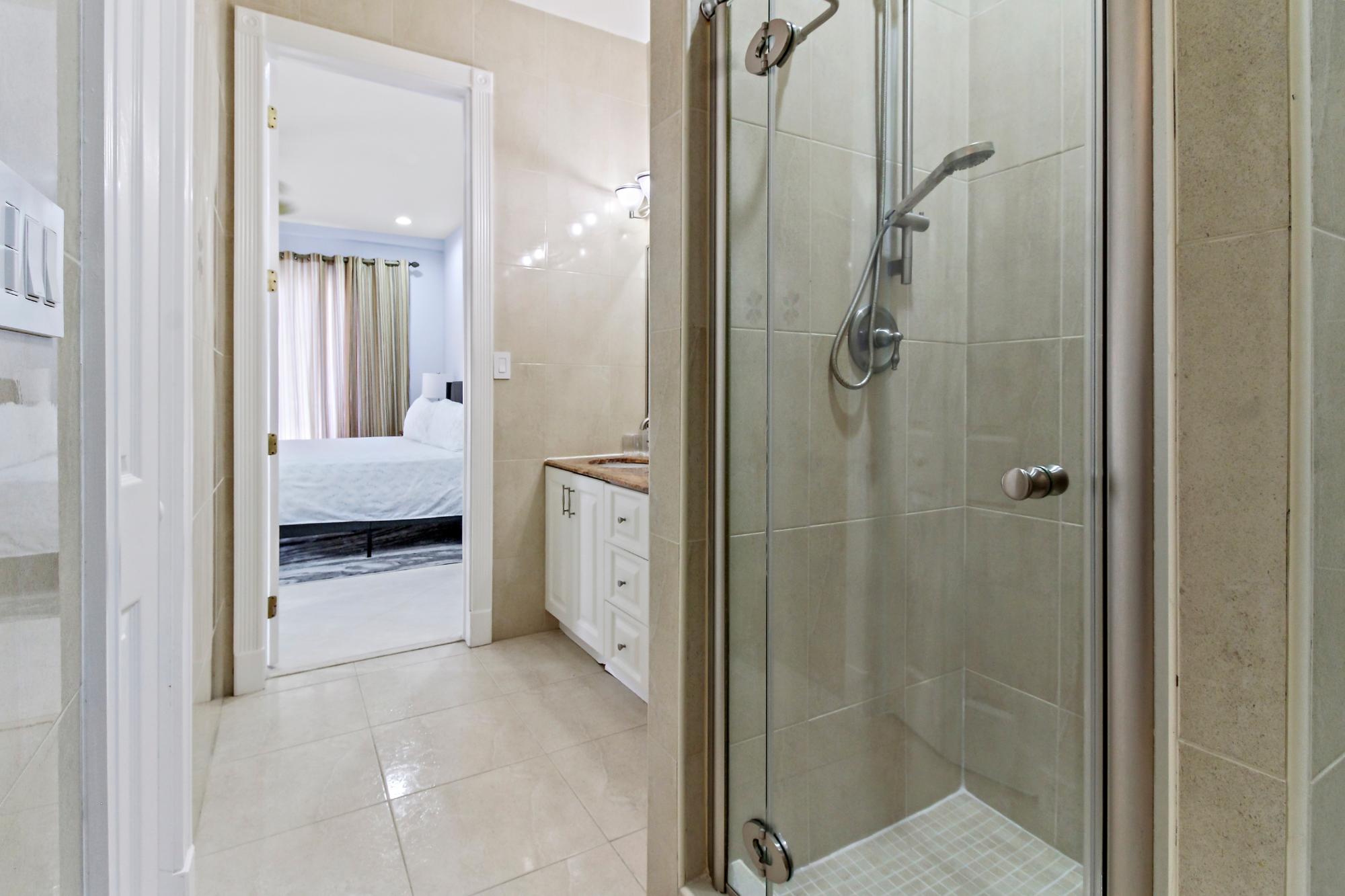 LOVE BEACH WALK Unit: 5