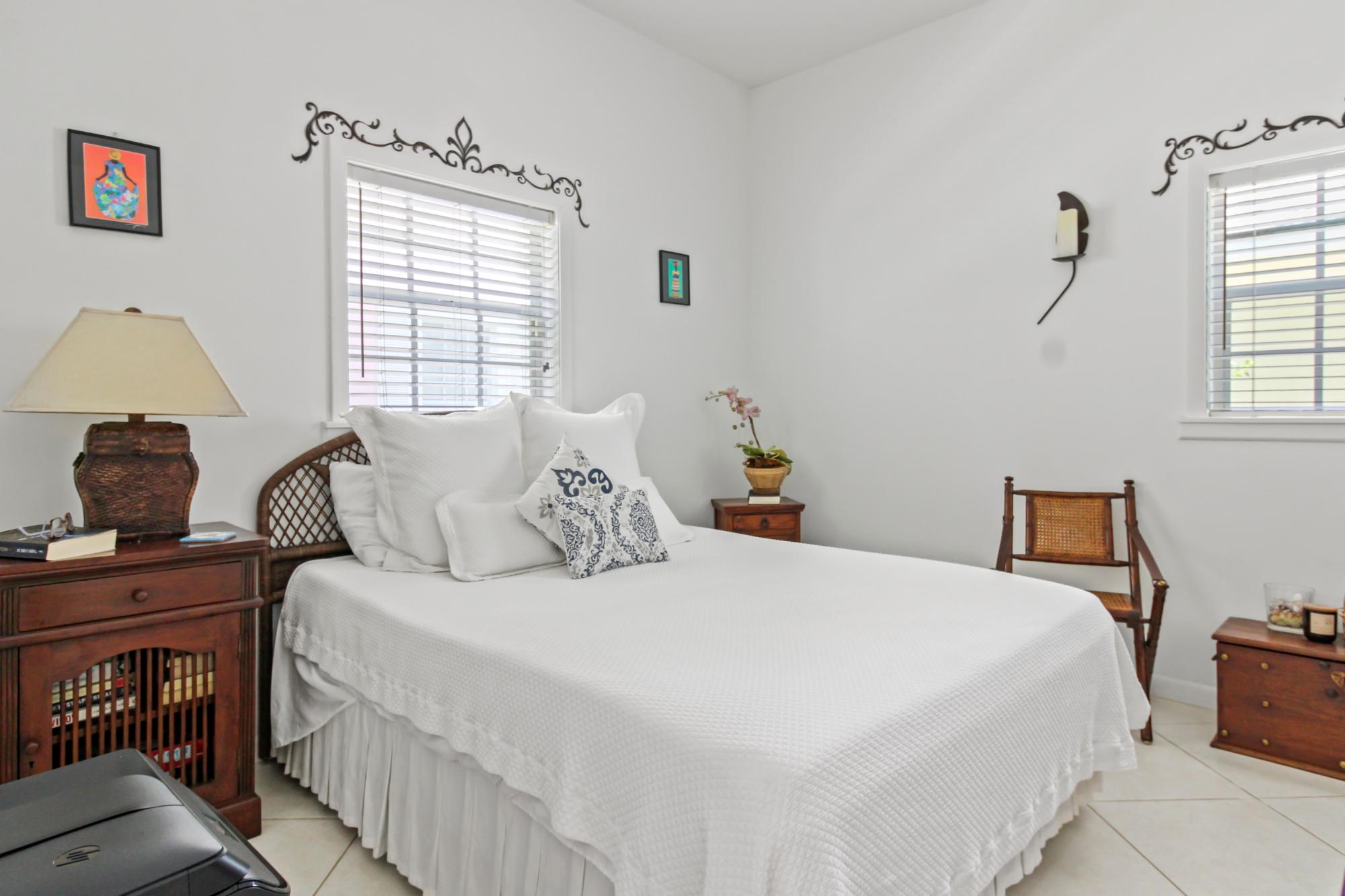 ROYALL BEACH ESTATES Unit: 9