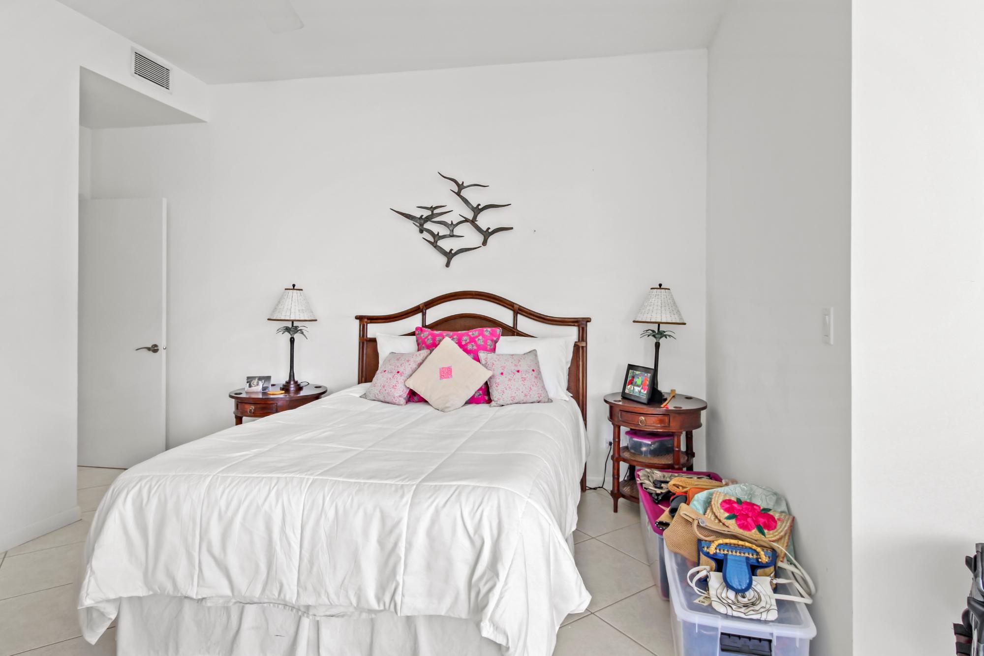 ROYALL BEACH ESTATES Unit: 9