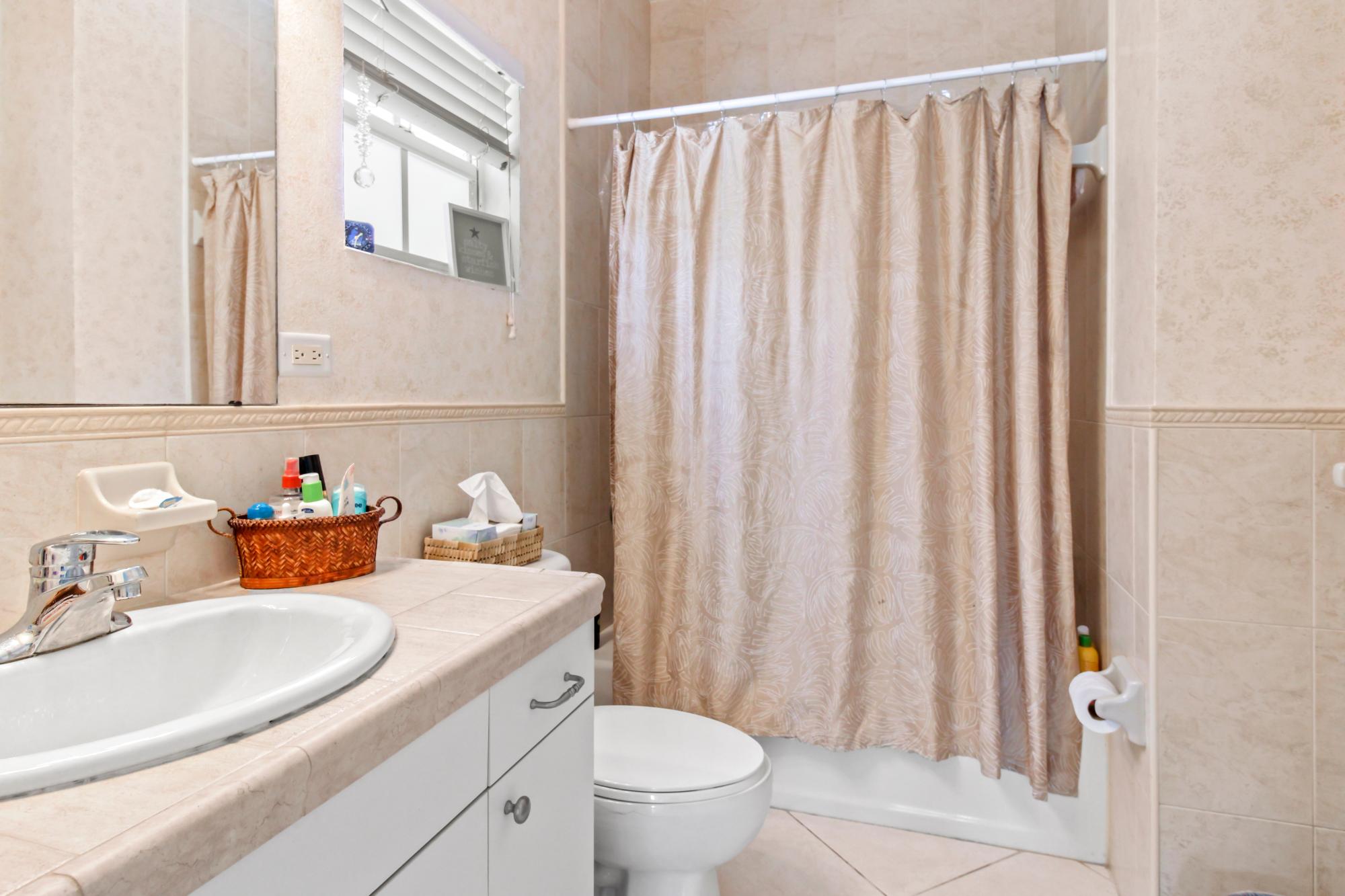 ROYALL BEACH ESTATES Unit: 9