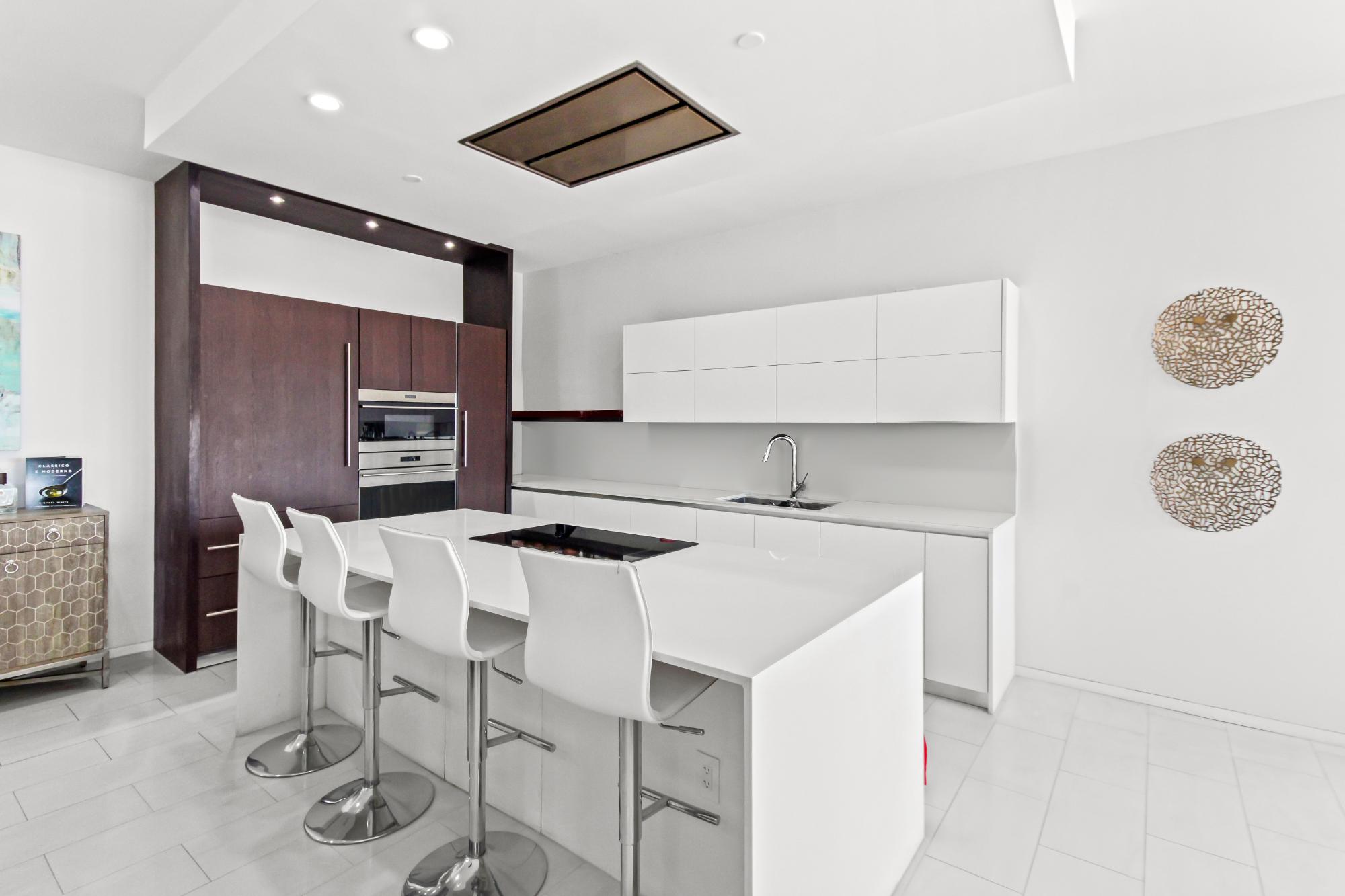 PARADISE ISLAND DRIVE Unit: 408