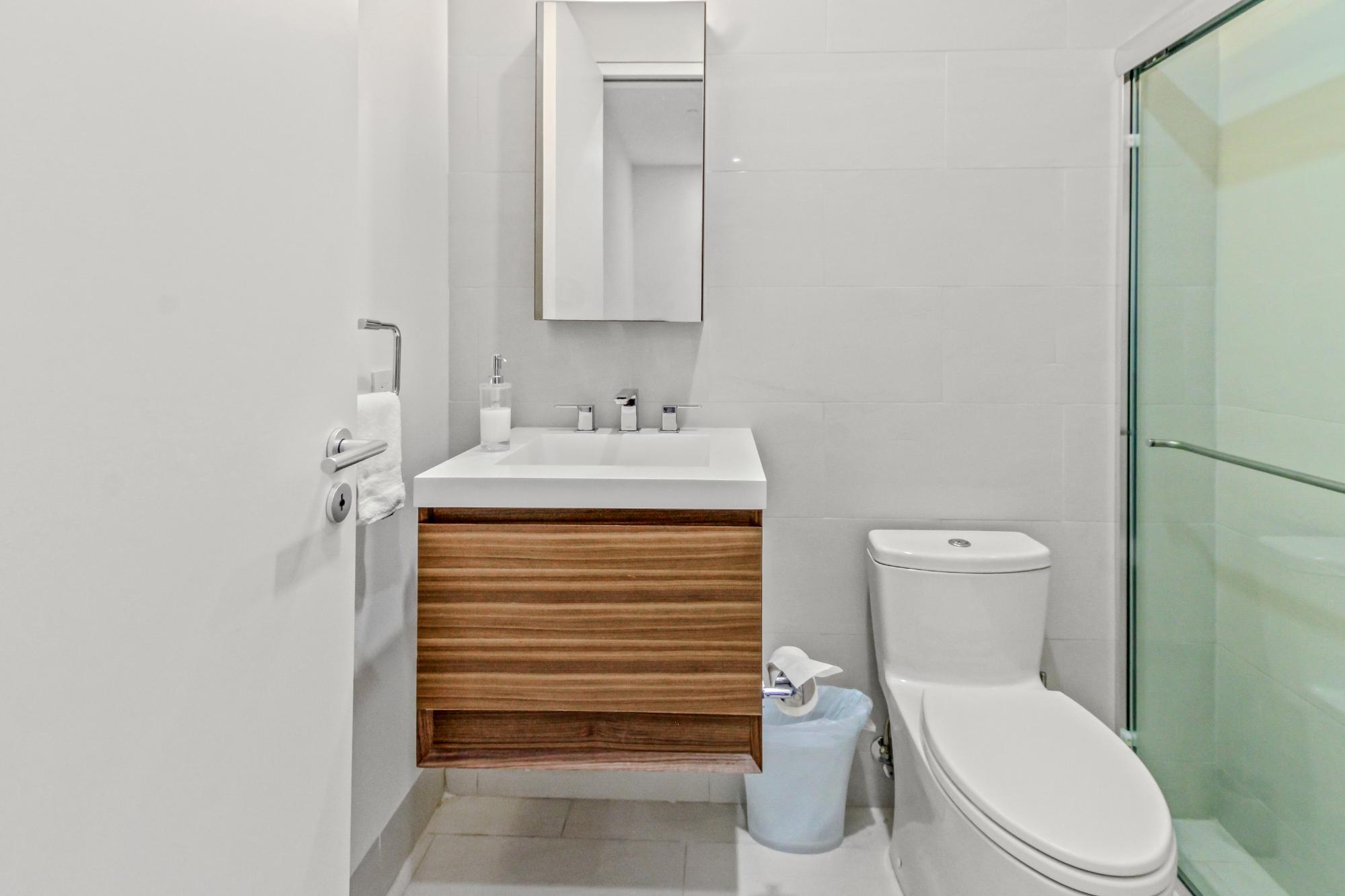 PARADISE ISLAND DRIVE Unit: 408