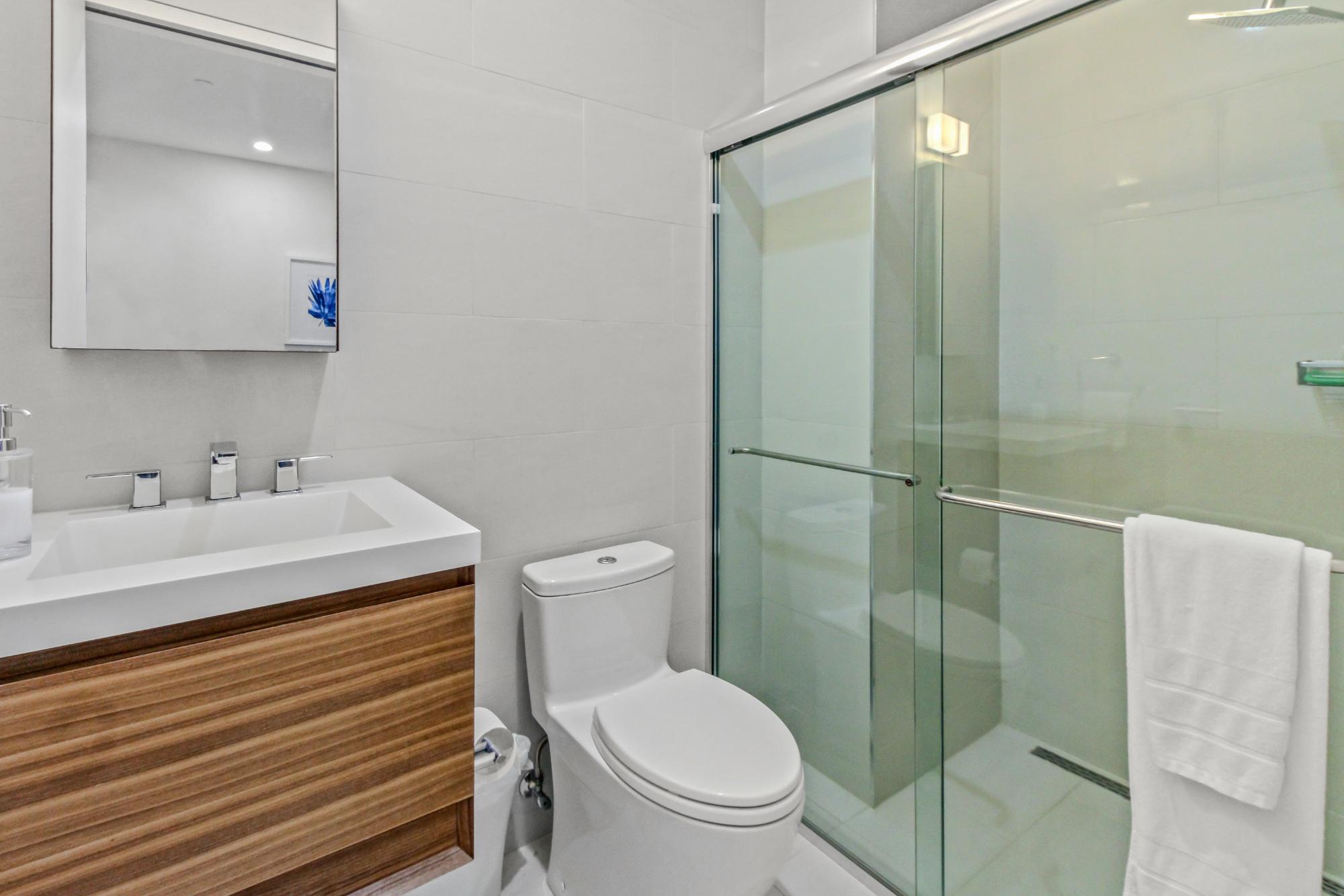 PARADISE ISLAND DRIVE Unit: 408